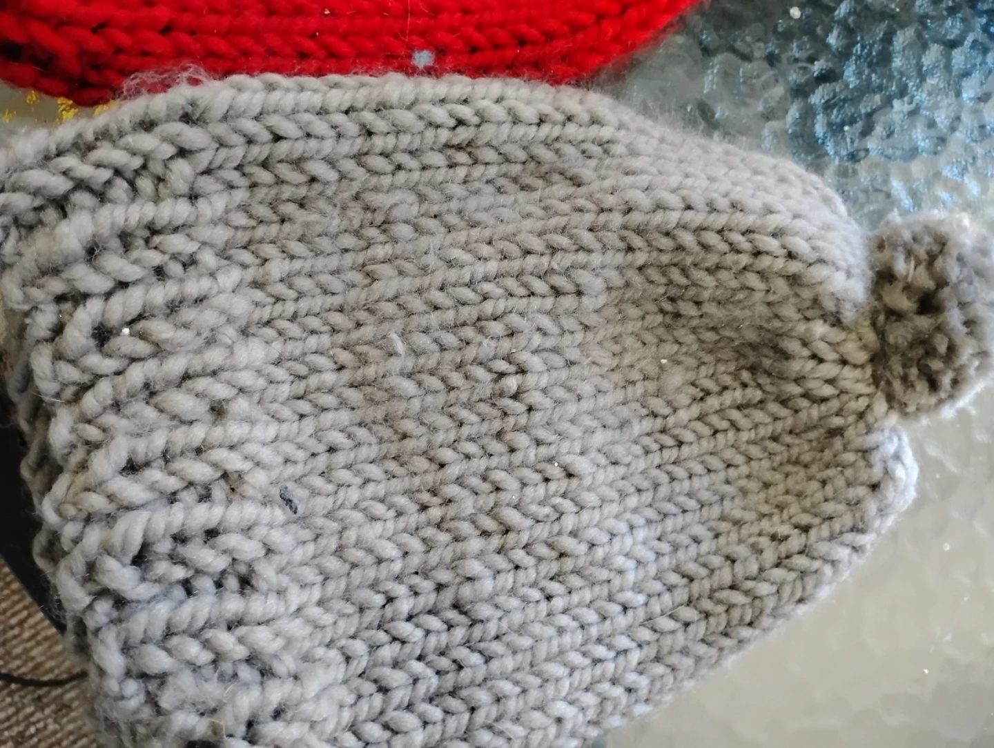 Hand-knitted winter hats with pom-poms - photo 3