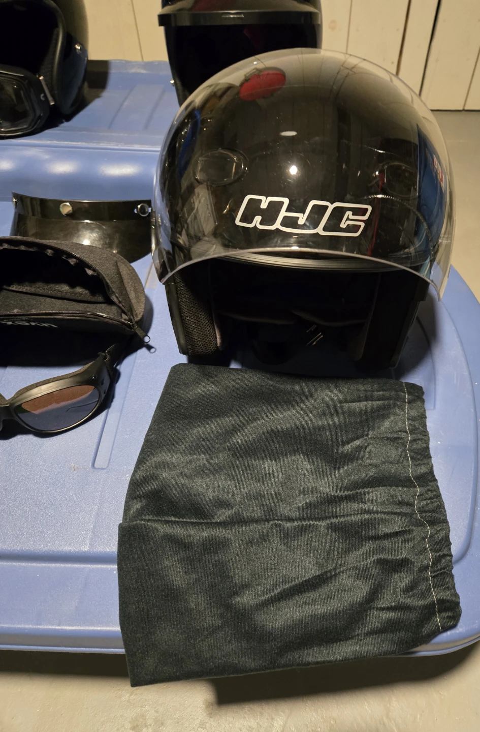 Motorcycle and skido Helmets - photo 3