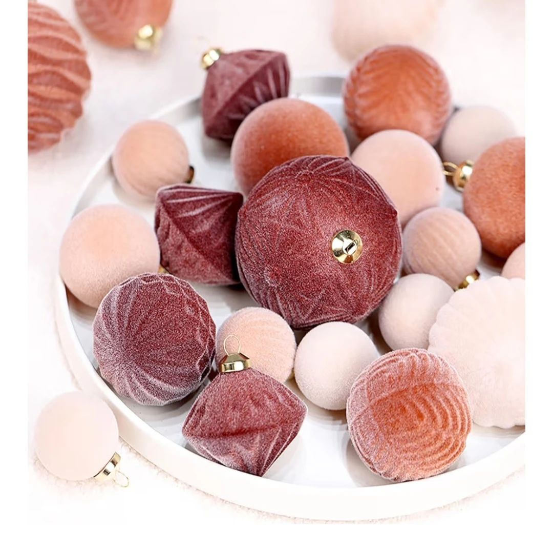 35pcs Velvet Christmas Ornaments - New in Box - photo 3