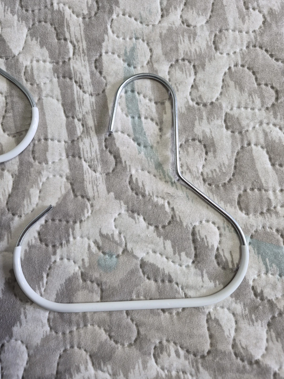 Lot of 6 Metal 5" Wide Hangers Hooks Etc. Display Hangers - photo 3