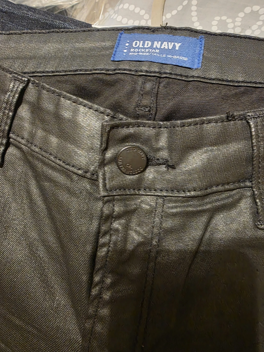 Old Navy Rockstar Black Coated Jeans - Size 8 - photo 3