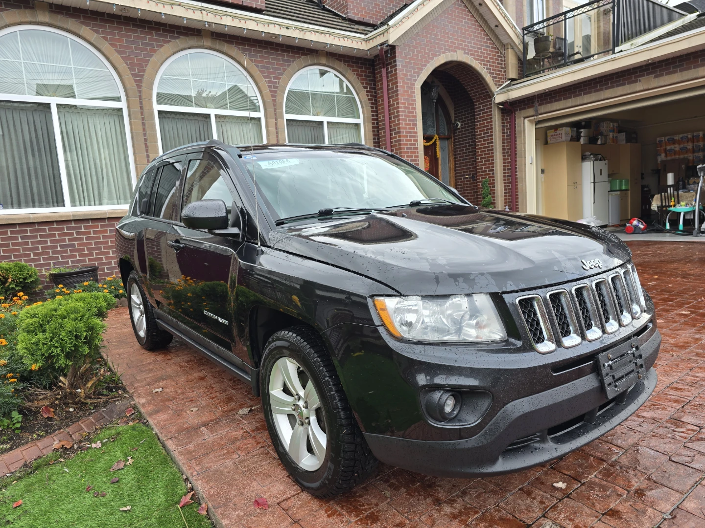 2011 Jeep Compass 4x4 SUV - photo 3