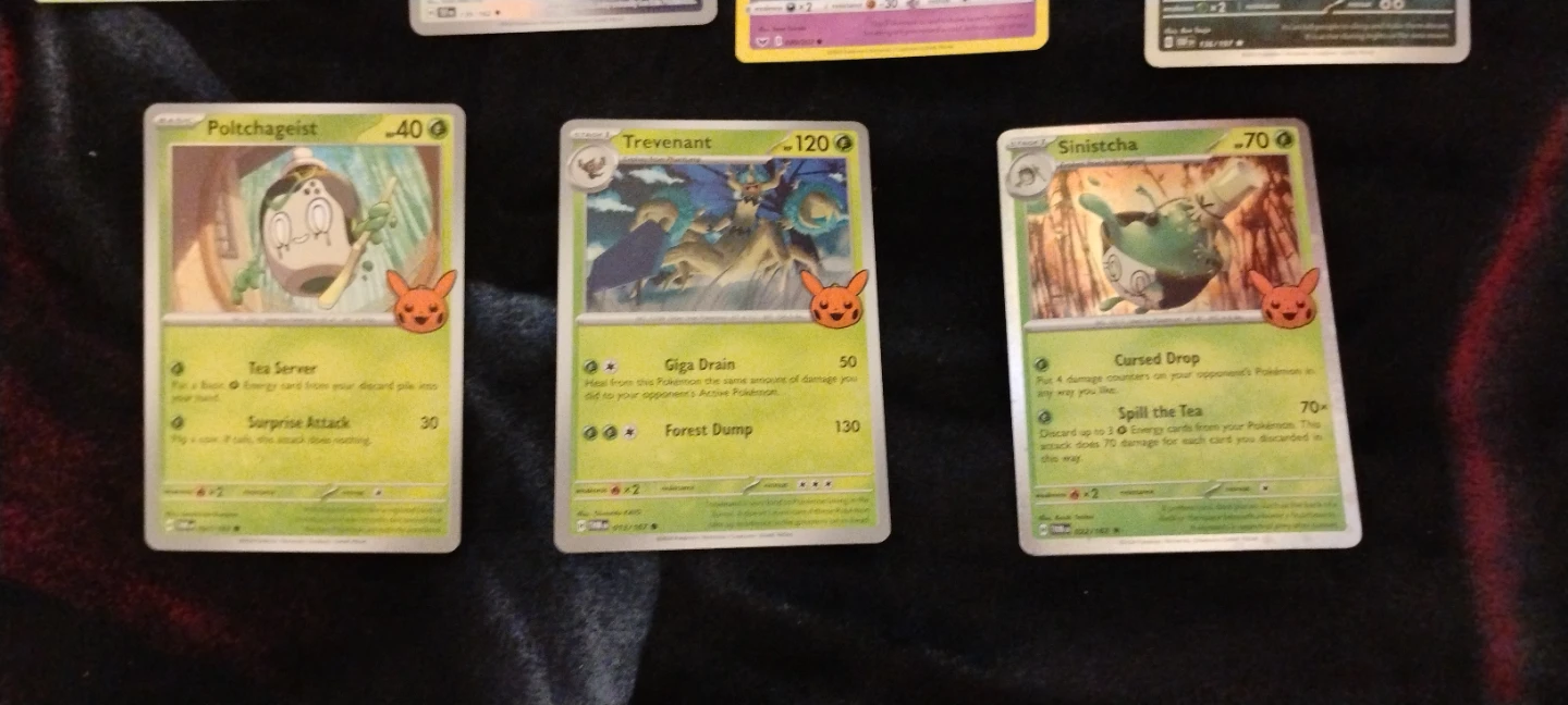 Pokémon Trading Cards - Assorted Lot - photo 3