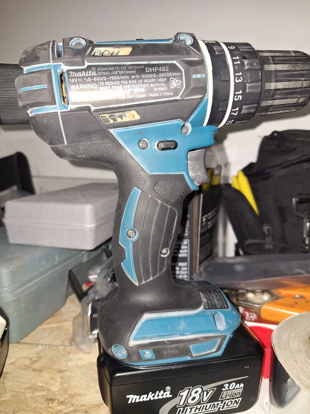 Makita Drill DDF453 & DHP482 & Charger DC18WC