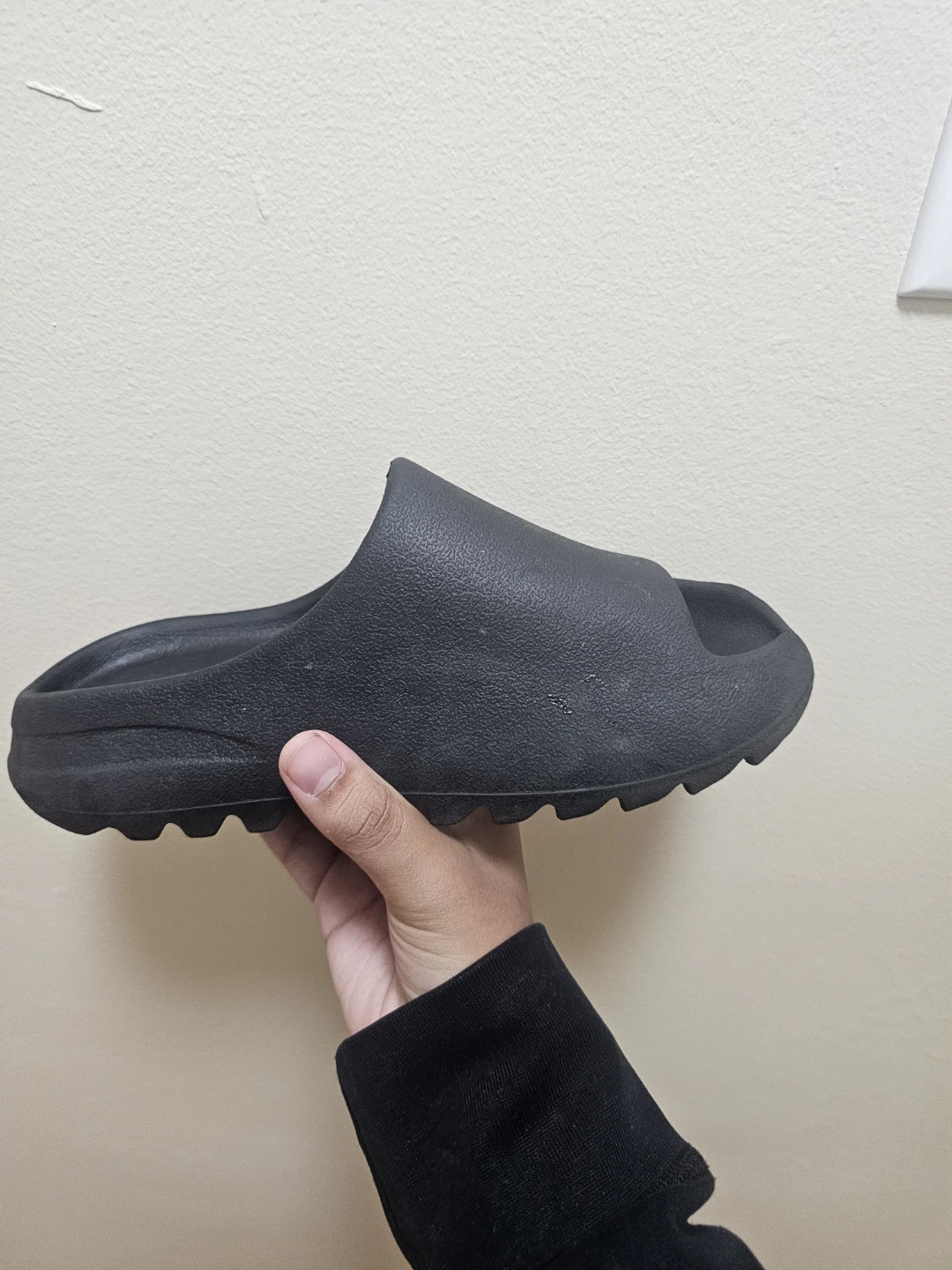 Adidas Yeezy Slides - Size 5-Black - photo 3