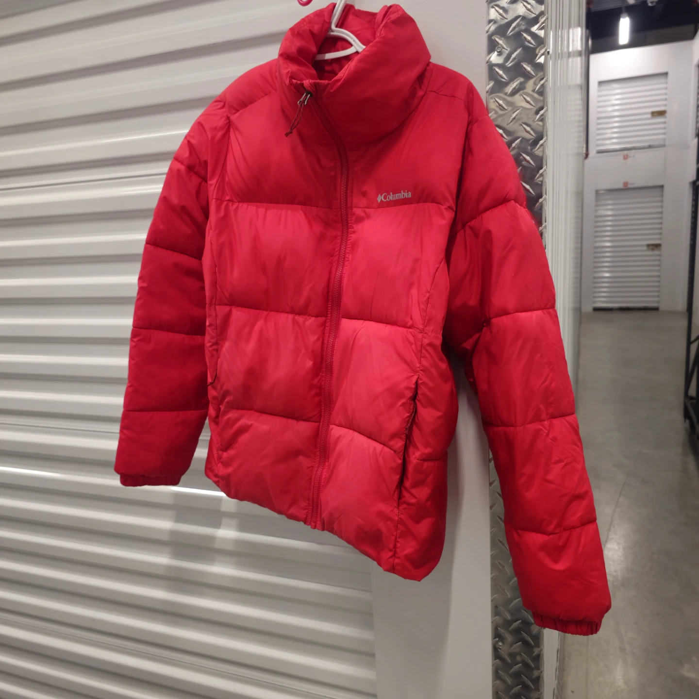 Columbia Red Puffer Jacket - Size L - photo 2