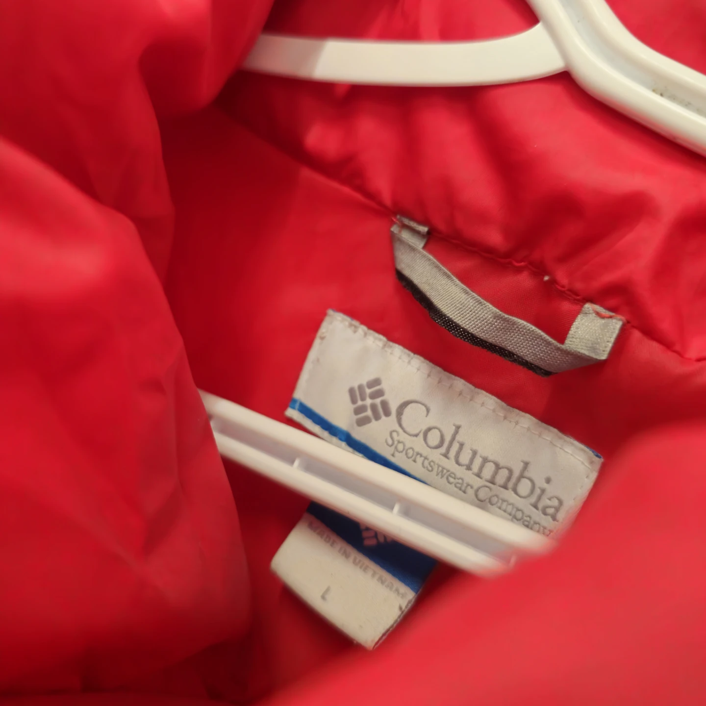 Columbia Red Puffer Jacket - Size L - photo 4
