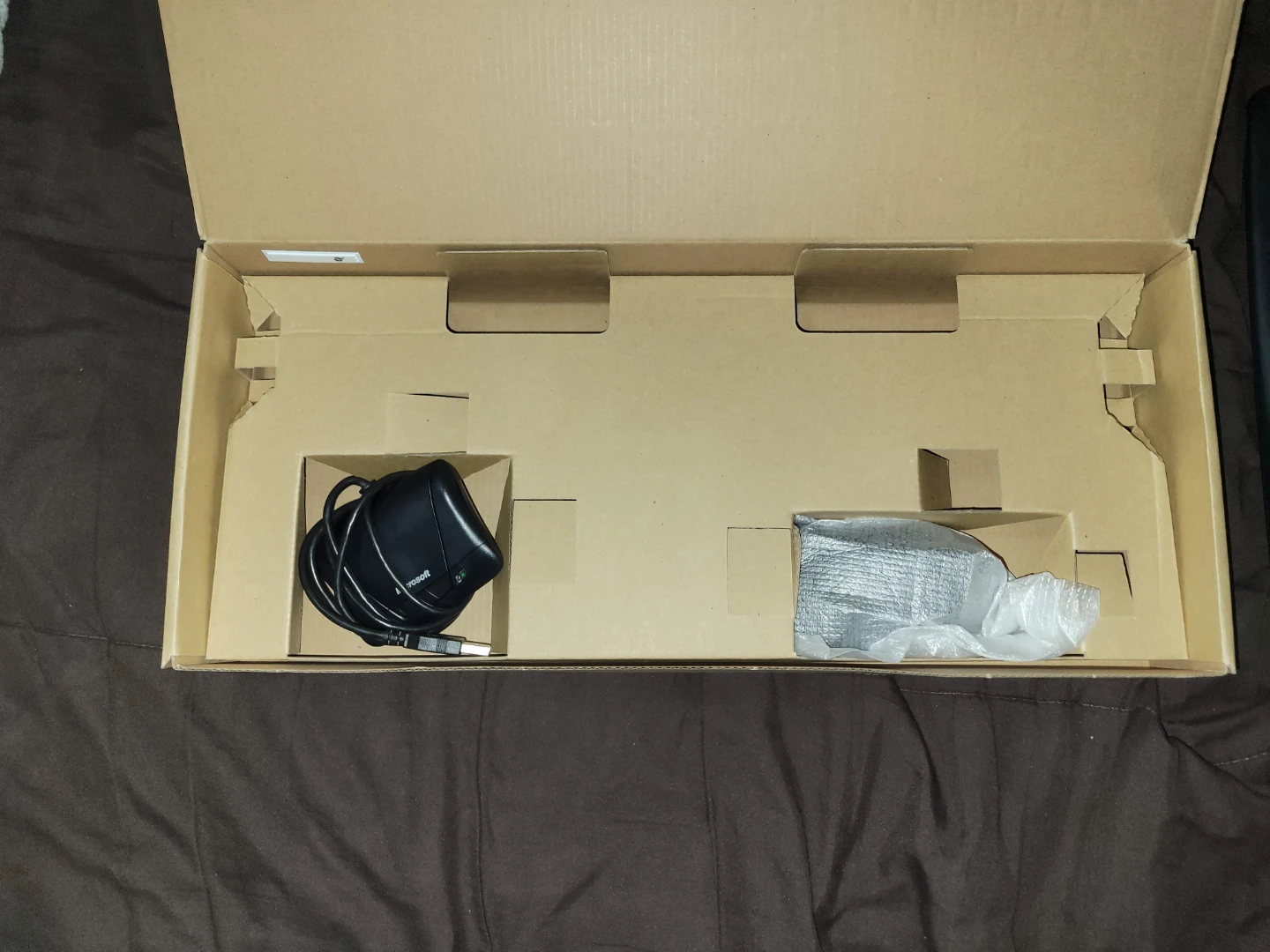Microsoft Wireless Optical Desktop 700 Keyboard & Mouse - photo 3
