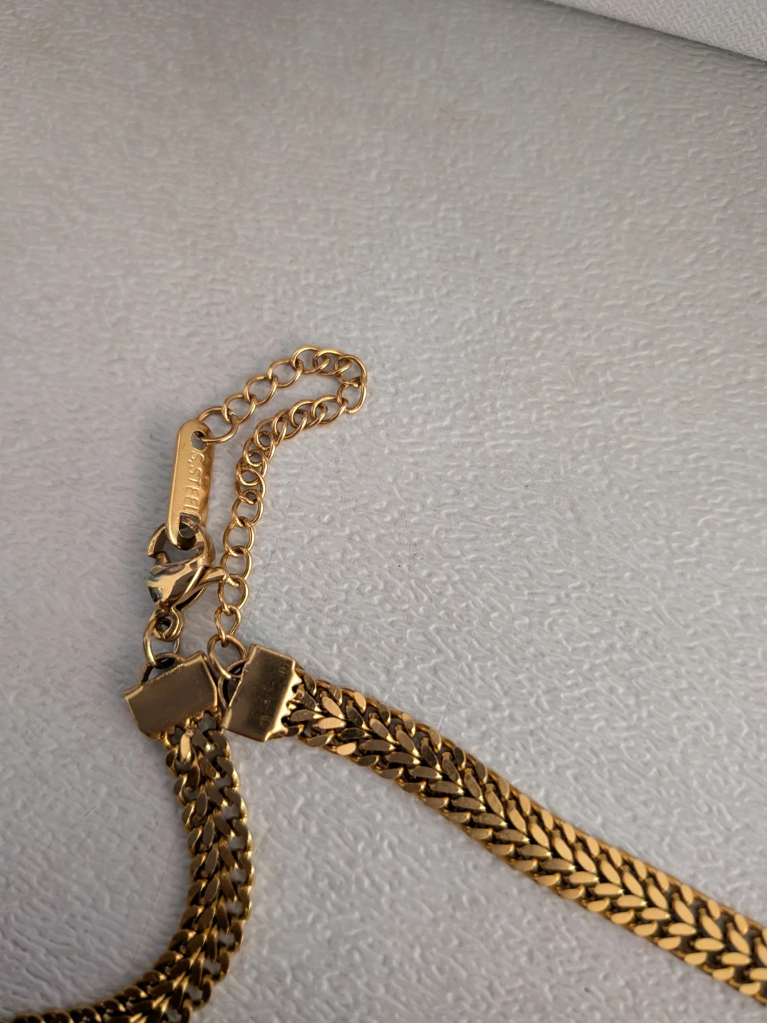 Gold Tone Chain Necklace - photo 2
