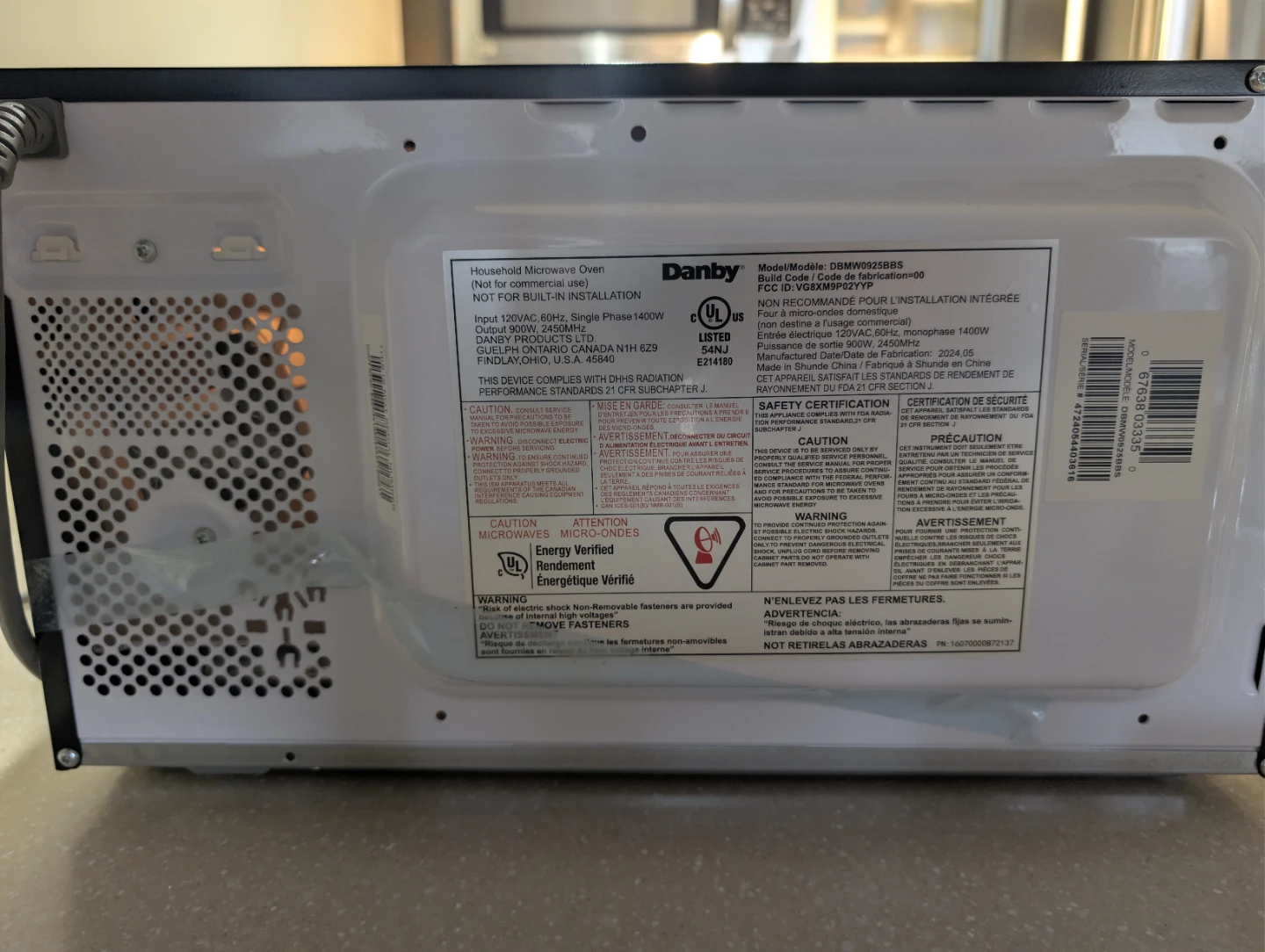 Danby 900W Microwave Oven - photo 3