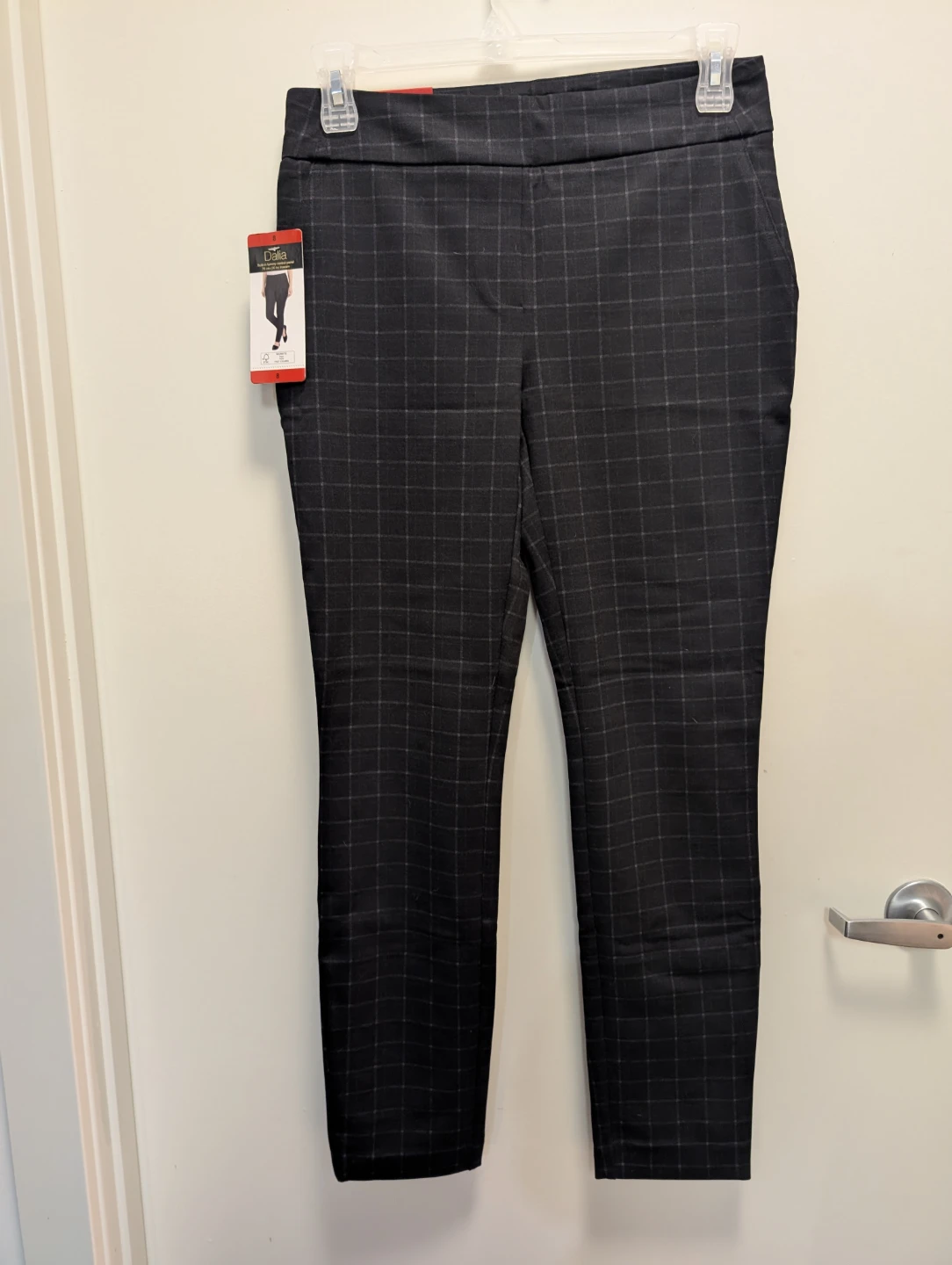 Dalia Women's Plaid Pants Size 8