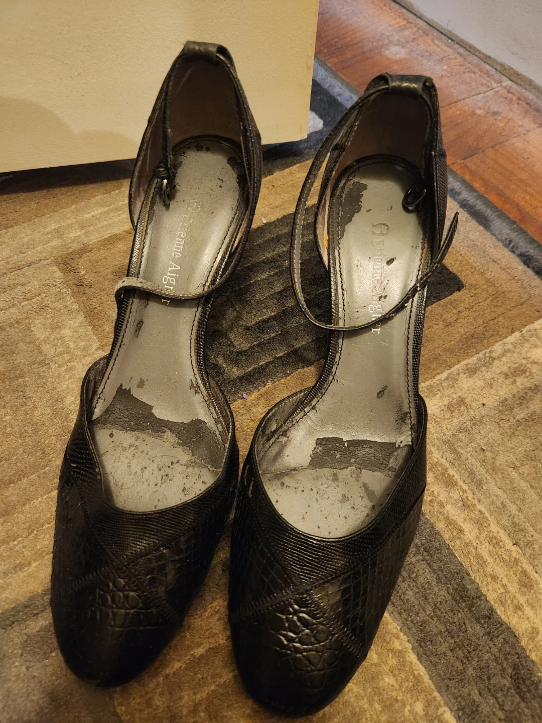 Etienne Aigner Black Heels Size 7M