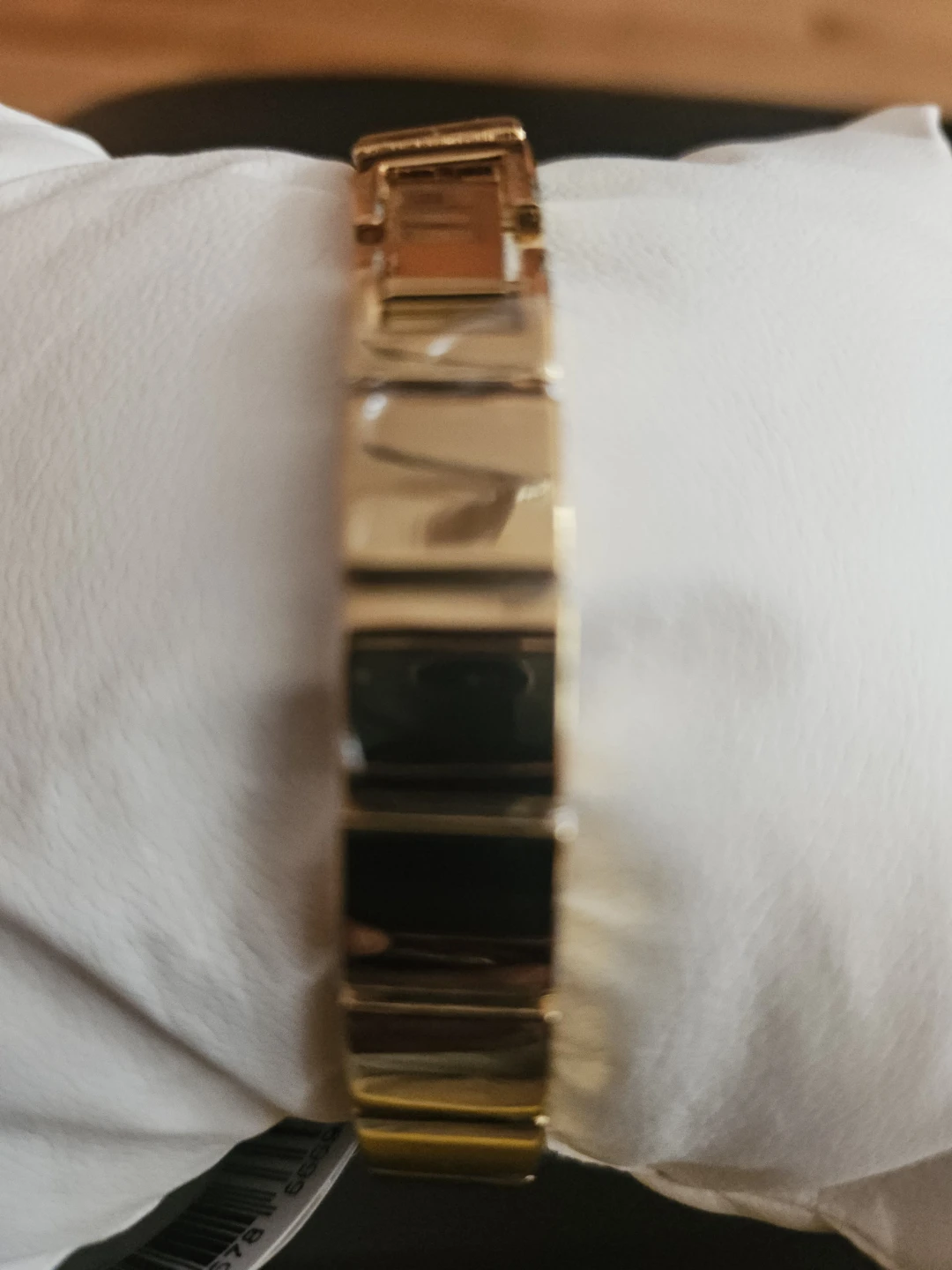 Invicta 69043 Gold Women's Watch - New in Box! - photo 2