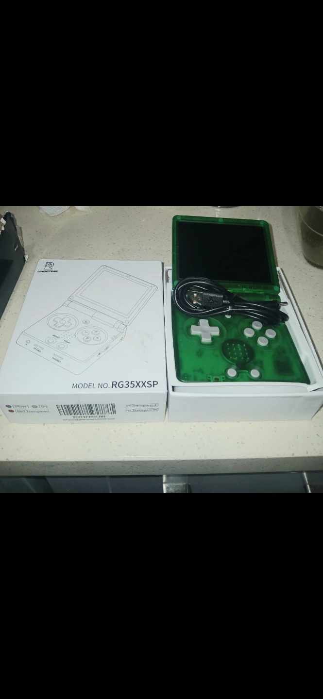Anbernic RG35XXSP Green Handheld Console - photo 2