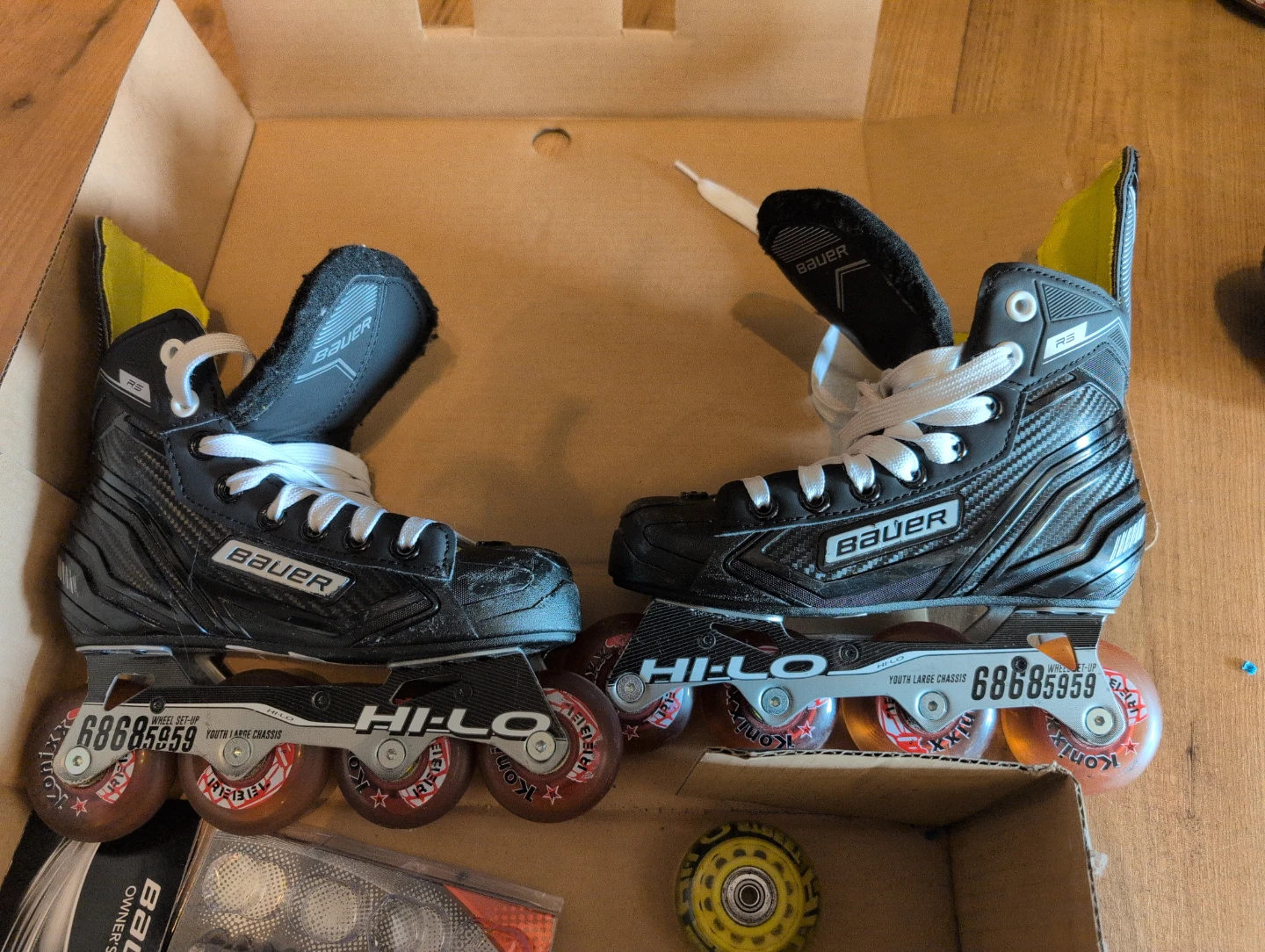Bauer RS Youth Roller Hockey Skates - Size 1.0 - photo 3