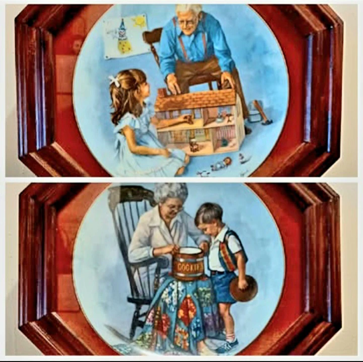 Pair of Vtg Limited Edition Grandparent Reco Collection