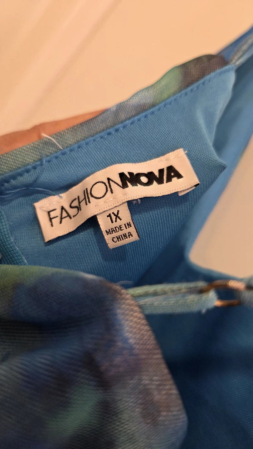 Fashion Nova Blue Tie-Dye Print Dress - Size 1X - photo 3