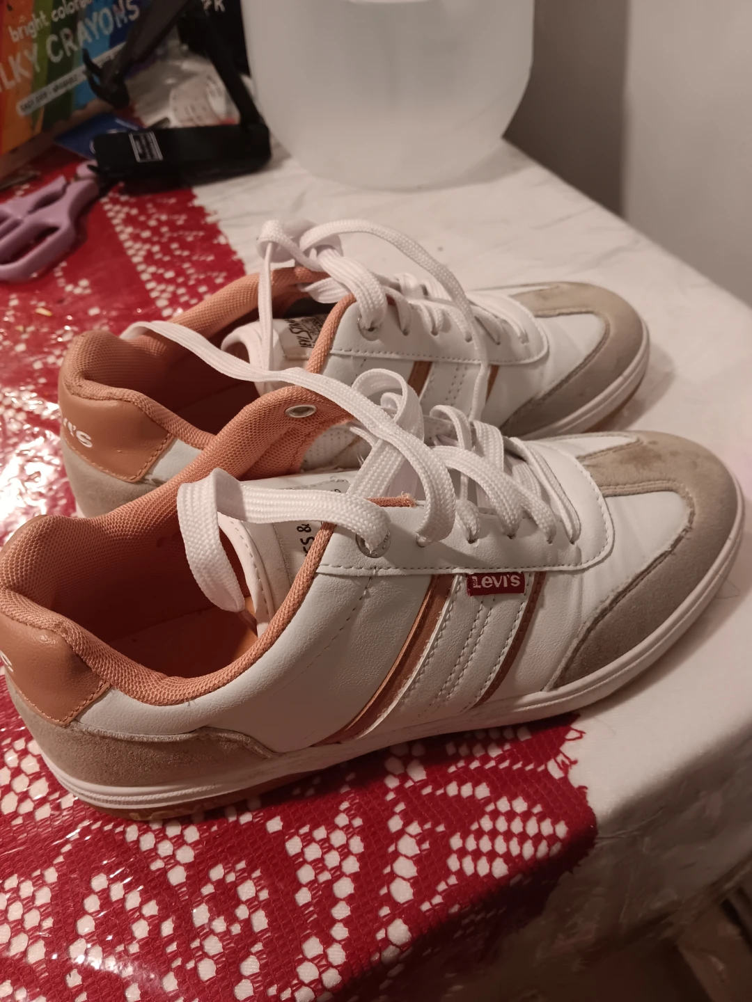 Levi's Women's Sneakers - Size 6M - photo 3