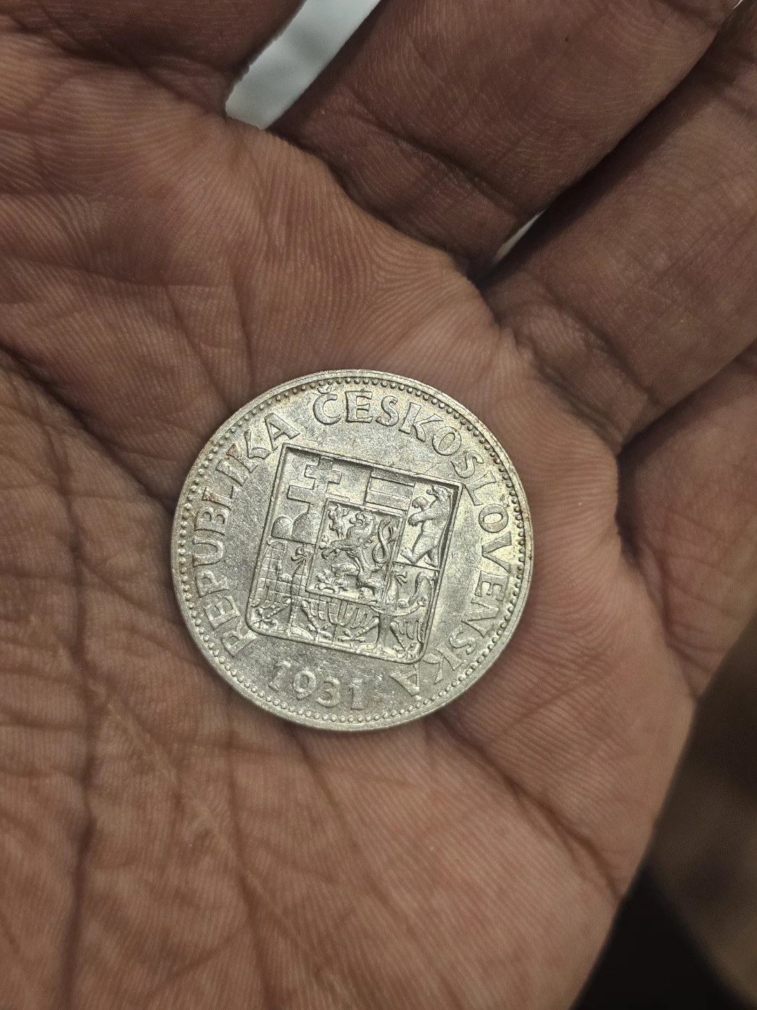 1931 Czechoslovakia 10 Koruna Coin - photo 2