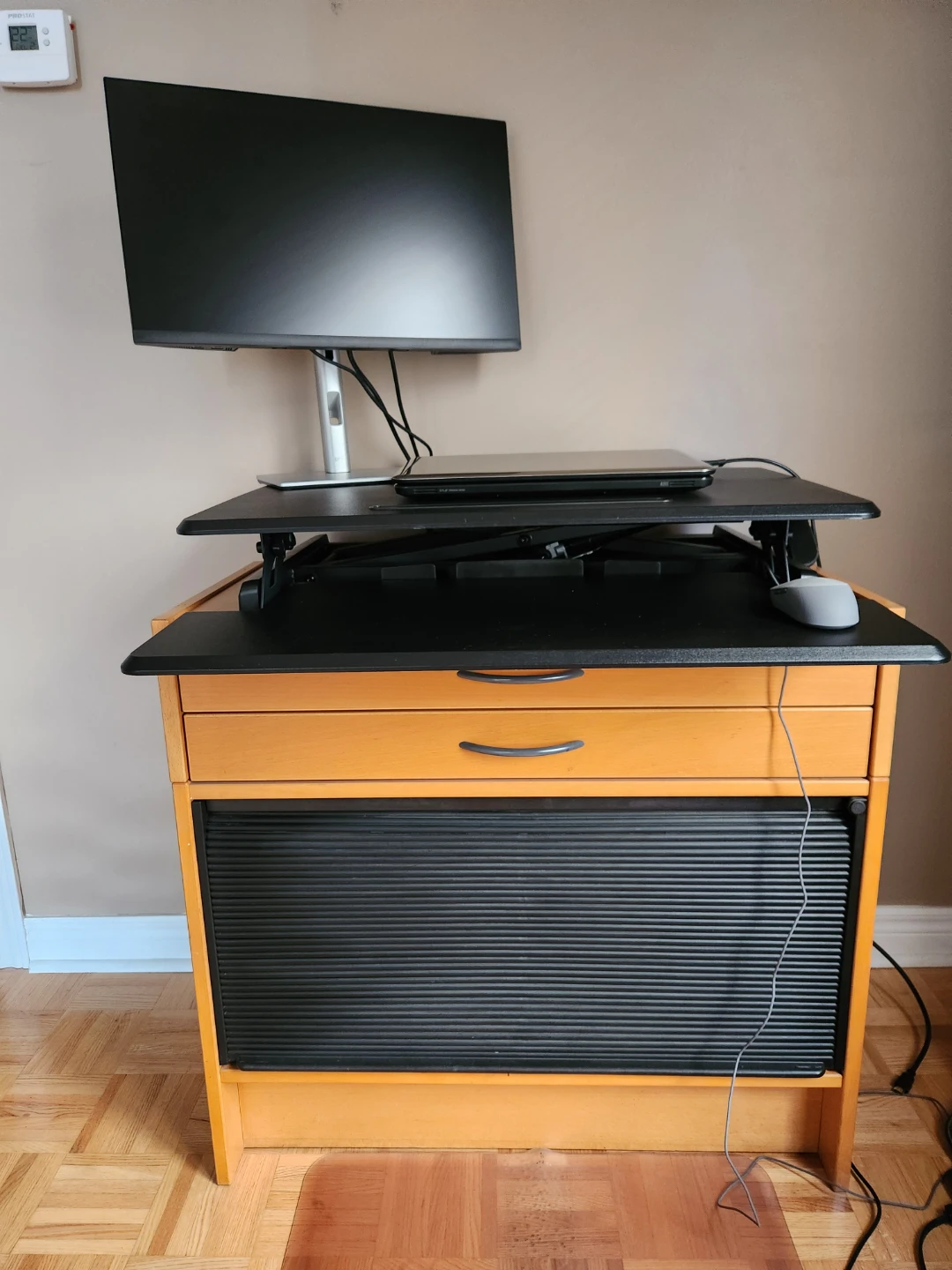 Seville Classics Airlift Height Adjustable Sit Desk Riser - photo 4