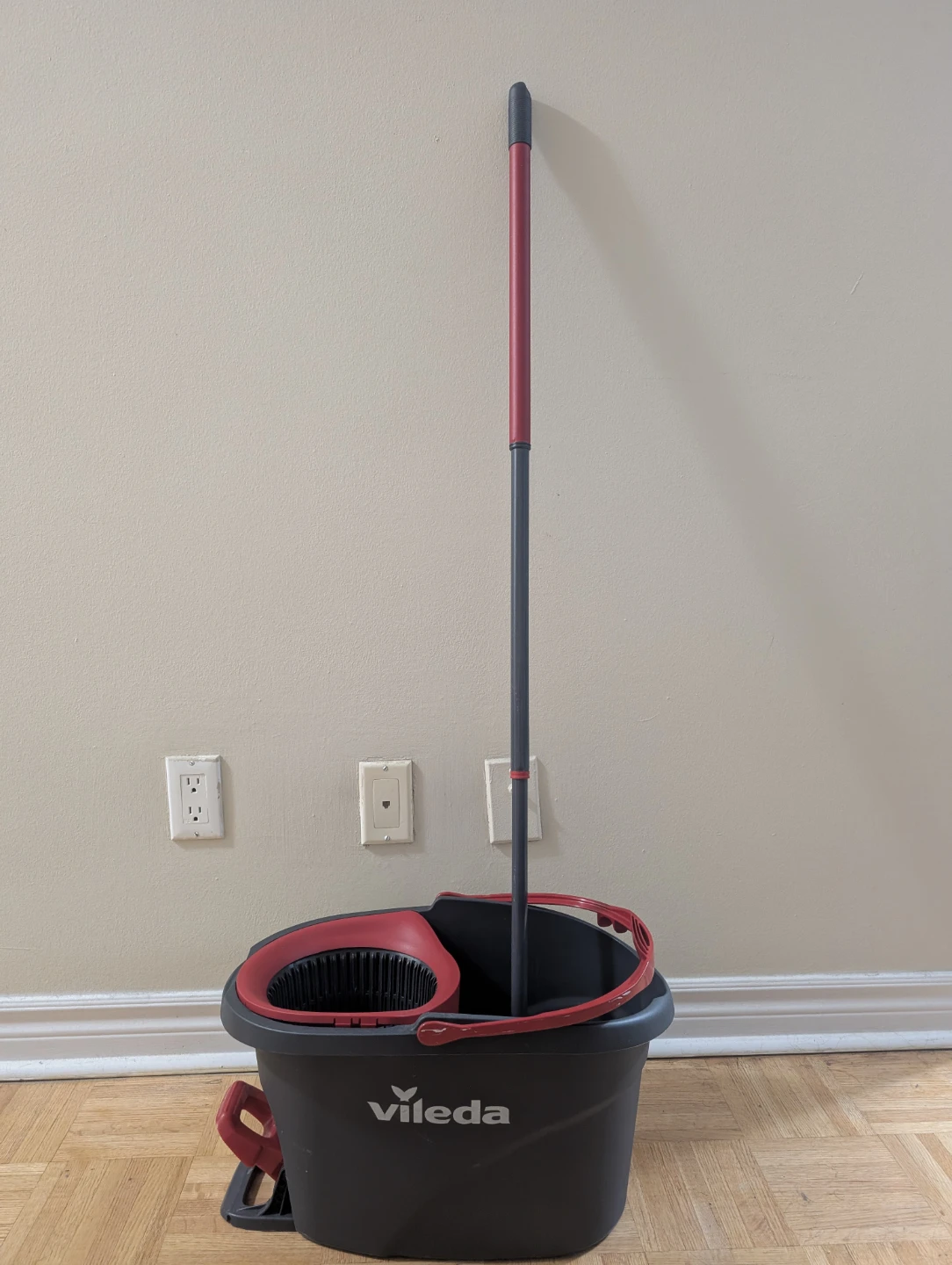 Vileda EasyWring Spin Mop and Bucket