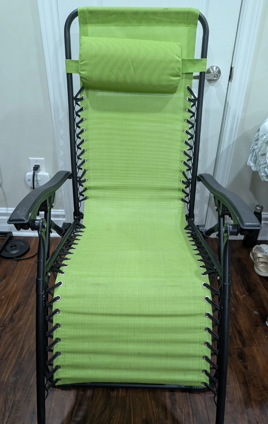 Green Zero Gravity Lounge Chair - photo 2