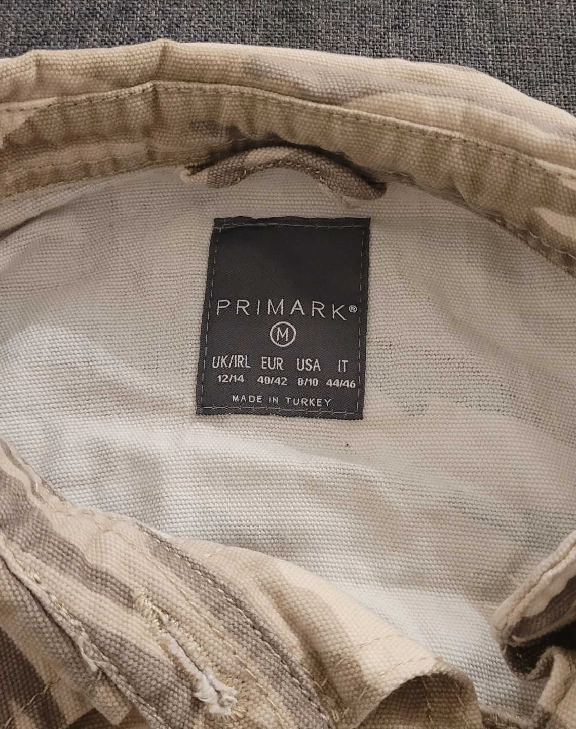 Primark Camo Jacket - Size M - photo 4