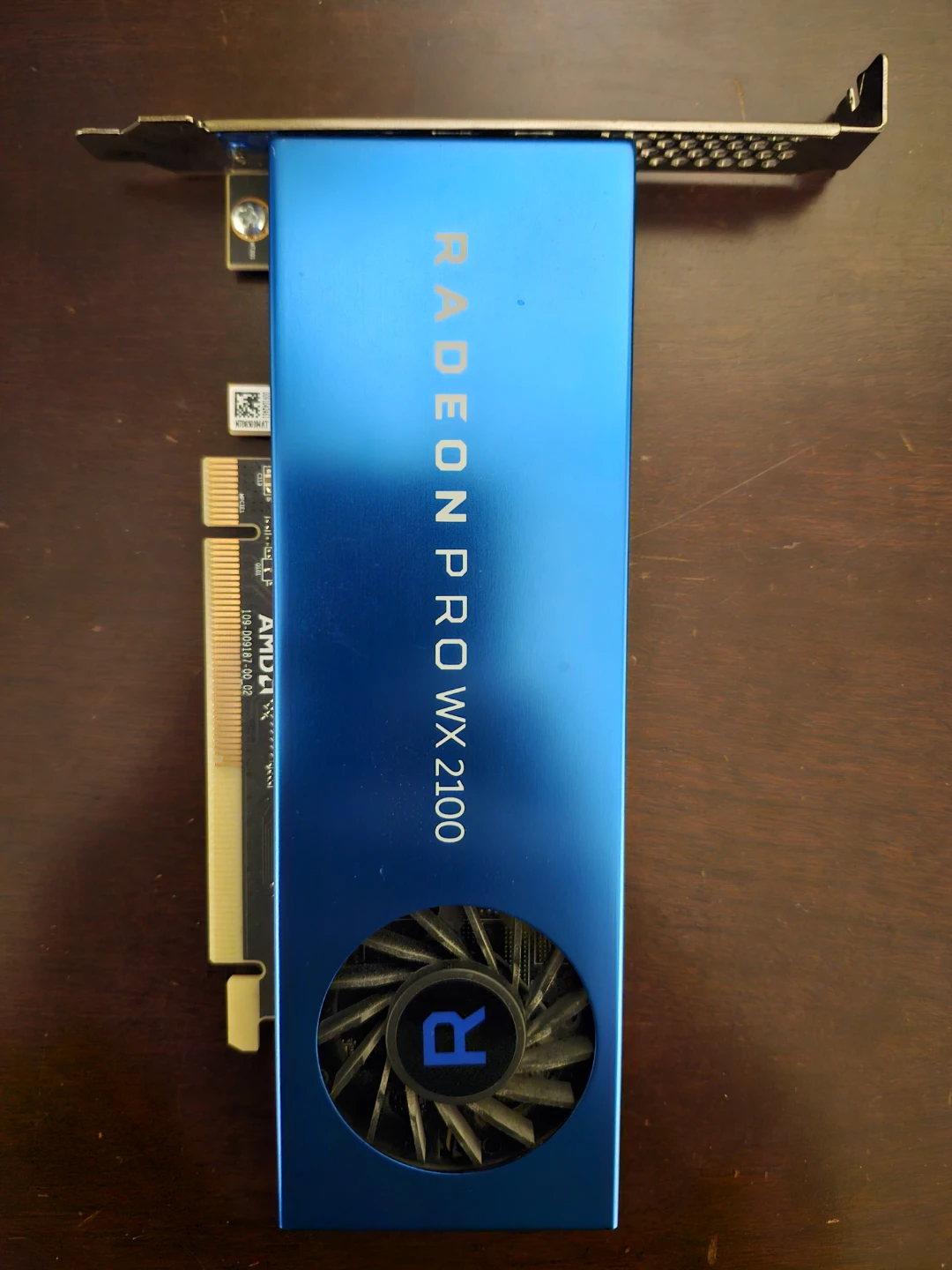 AMD Radeon Pro WX 2100 Graphics Card - photo 2