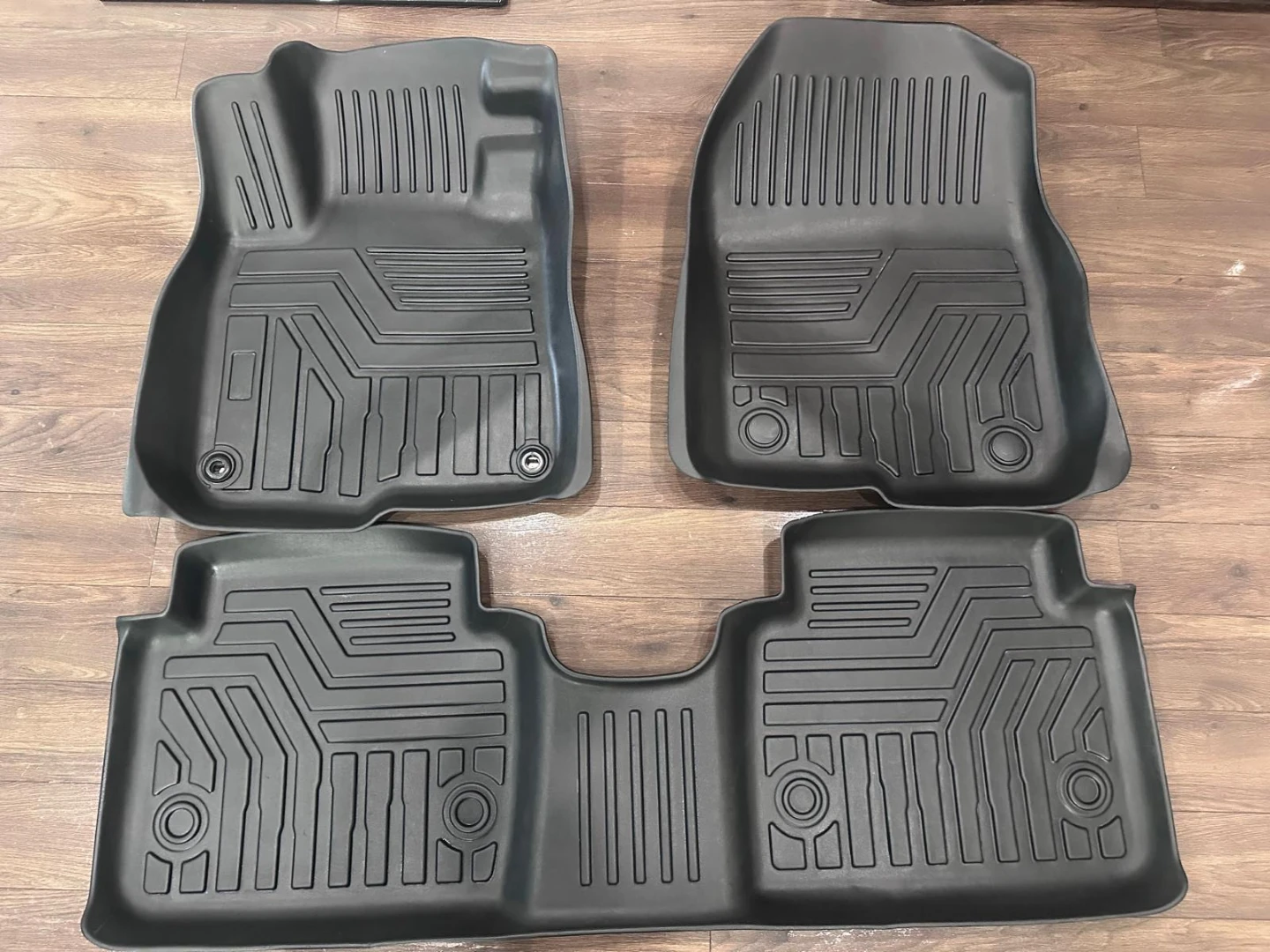 Honda Crv Black Floor Liners - Custom Fit