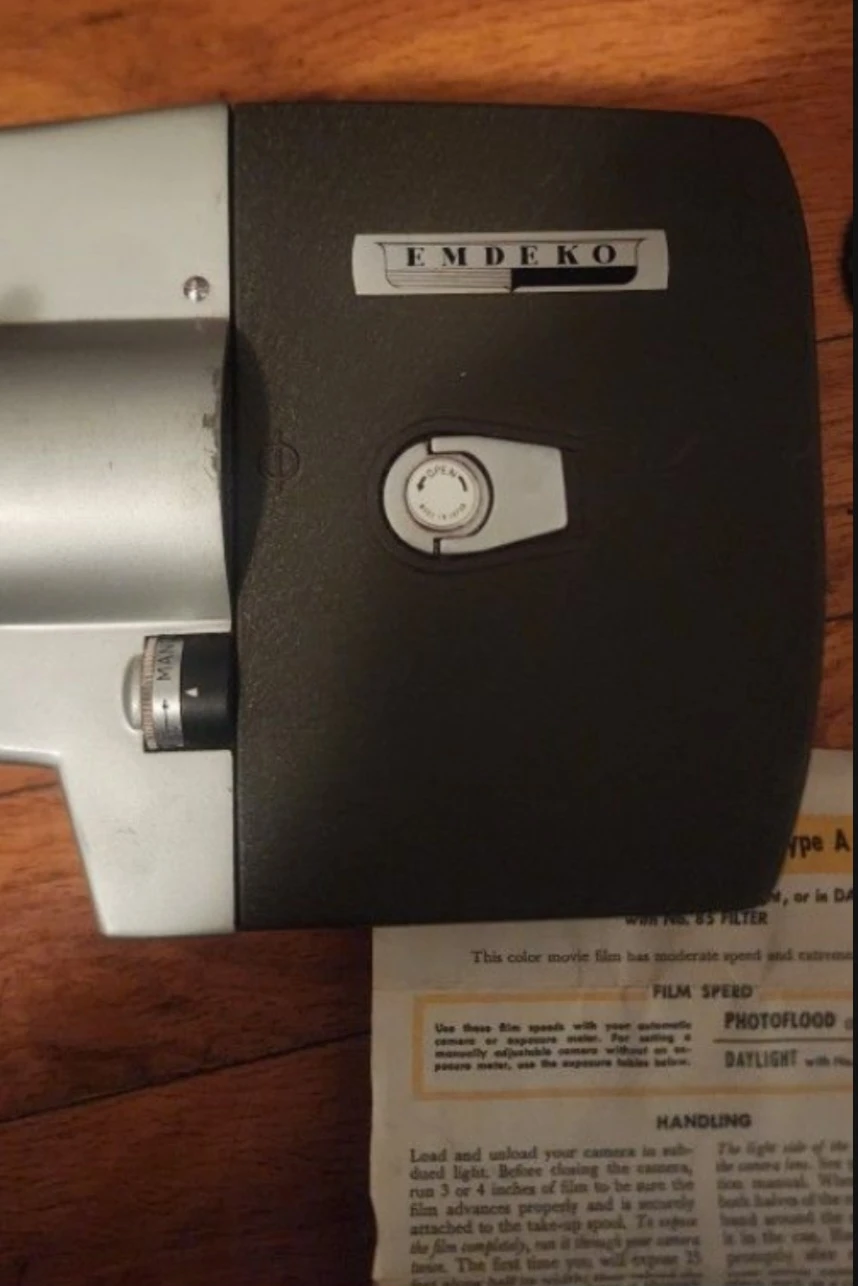 Emdeko Movie Camera & Light - photo 3