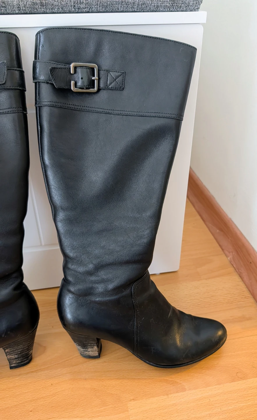 Clarks Black Leather Knee High Boots - Women's Size 6.5M - photo 3