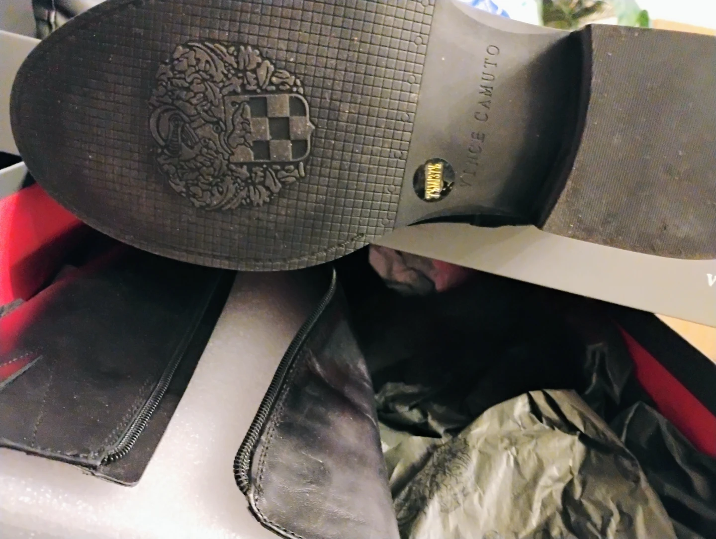 Vince Camuto VC-Farren Black Boots - Size 7.5M - photo 4