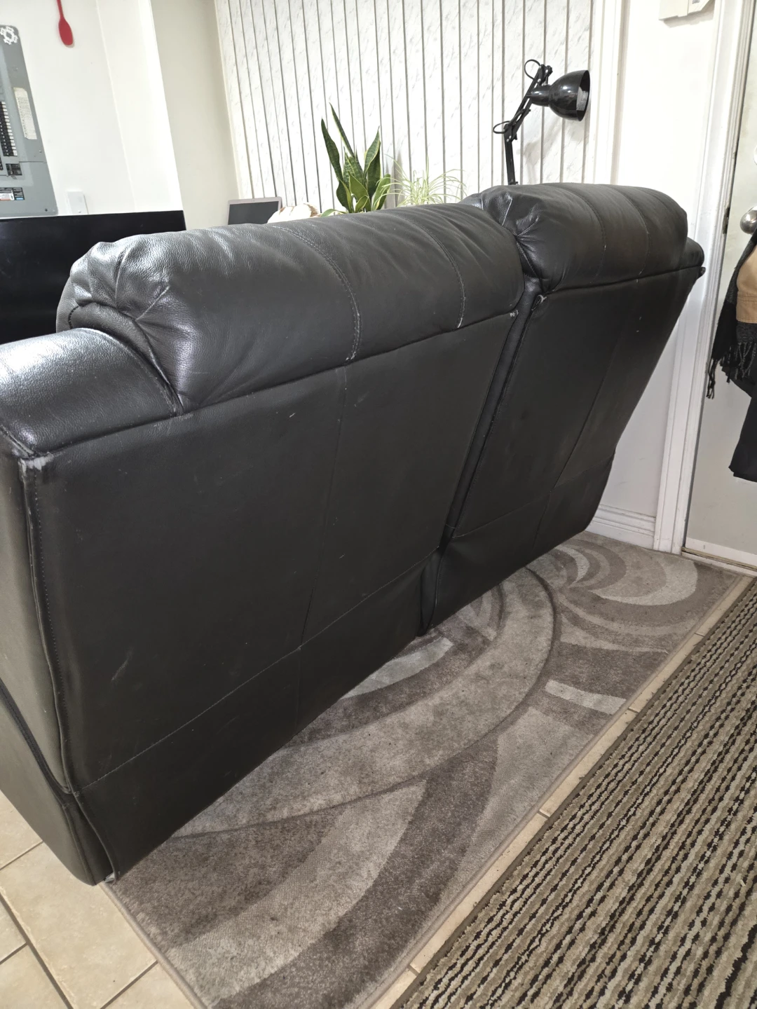Black Leather Loveseat Recliner - photo 3