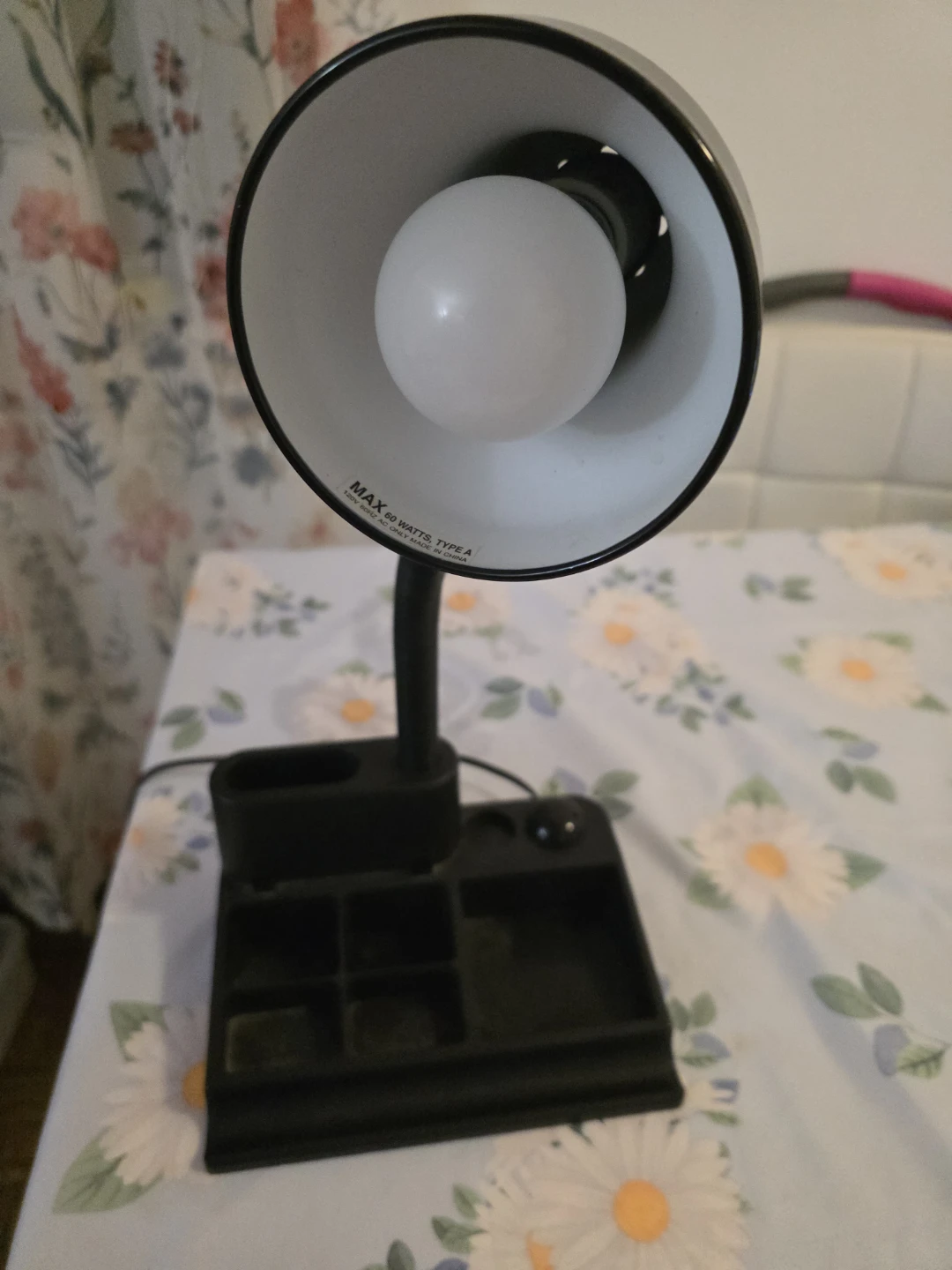 Black Desk Lamp with Organizer - photo 2