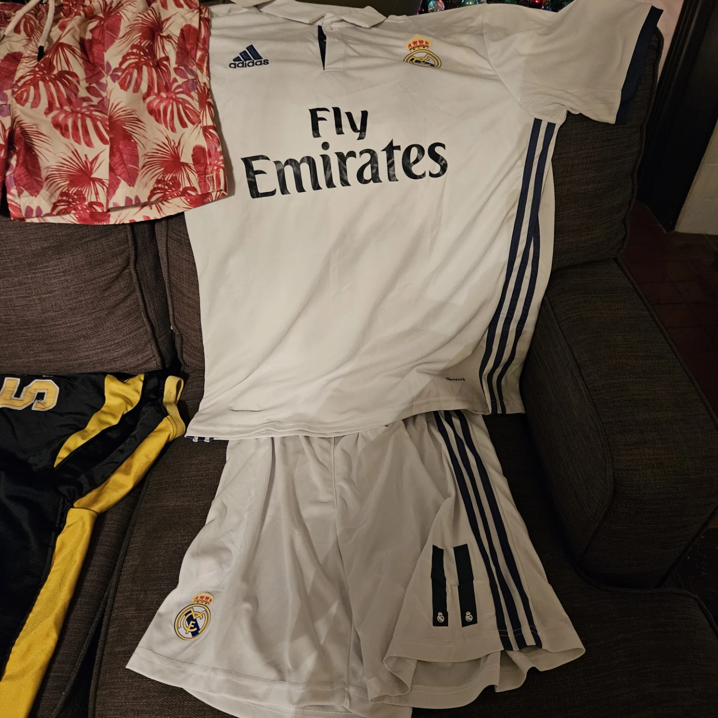 Adidas Real Madrid Soccer Jersey & Shorts - photo 2
