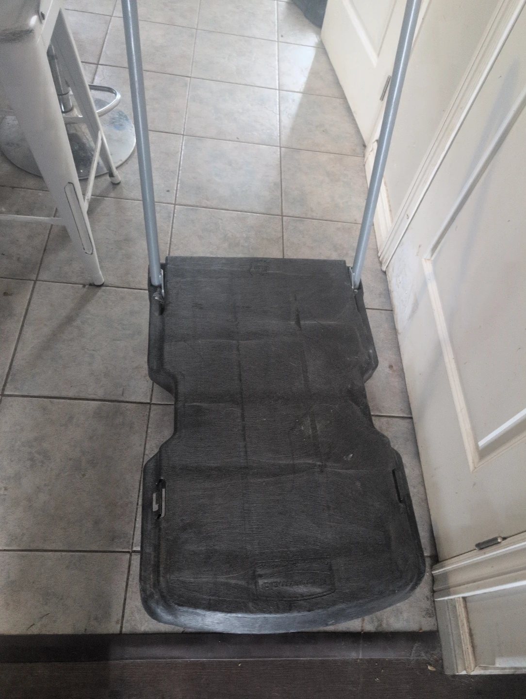 Rubbermaid Step Stool