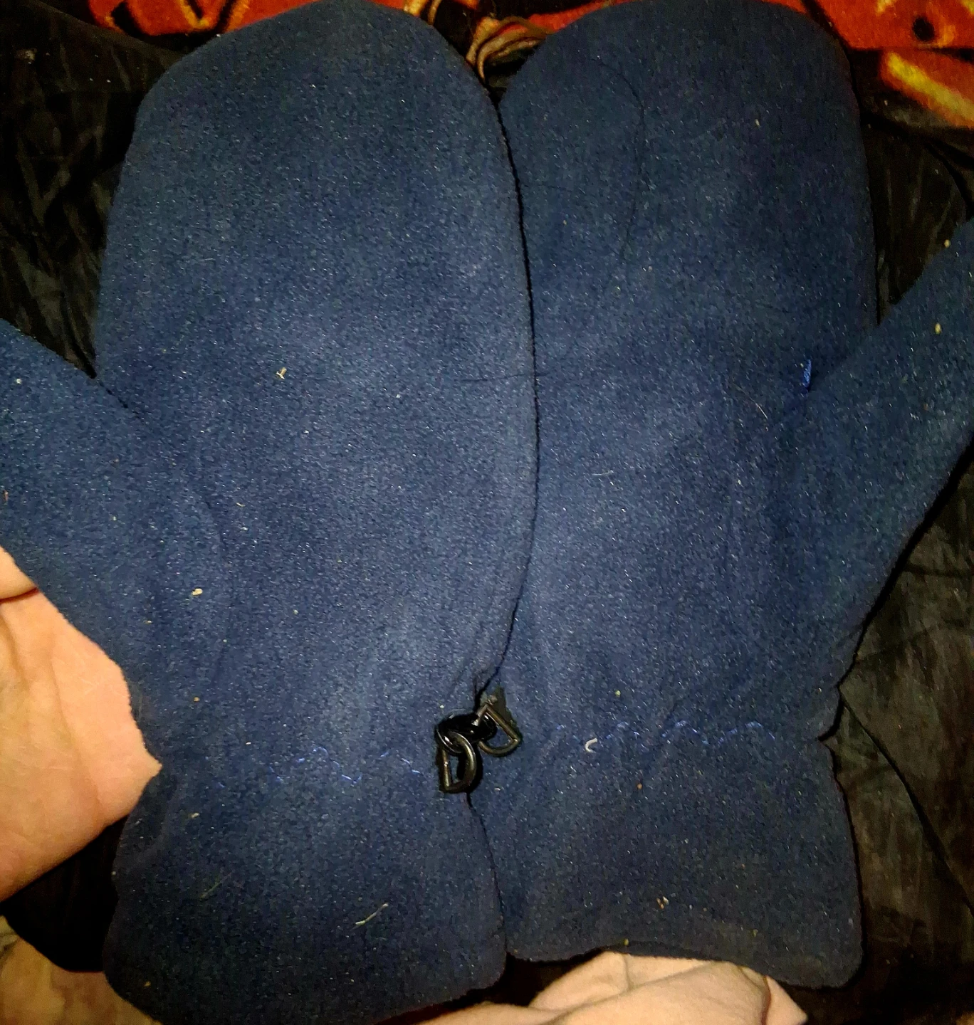 FREE Navy Blue Fleece Mittens