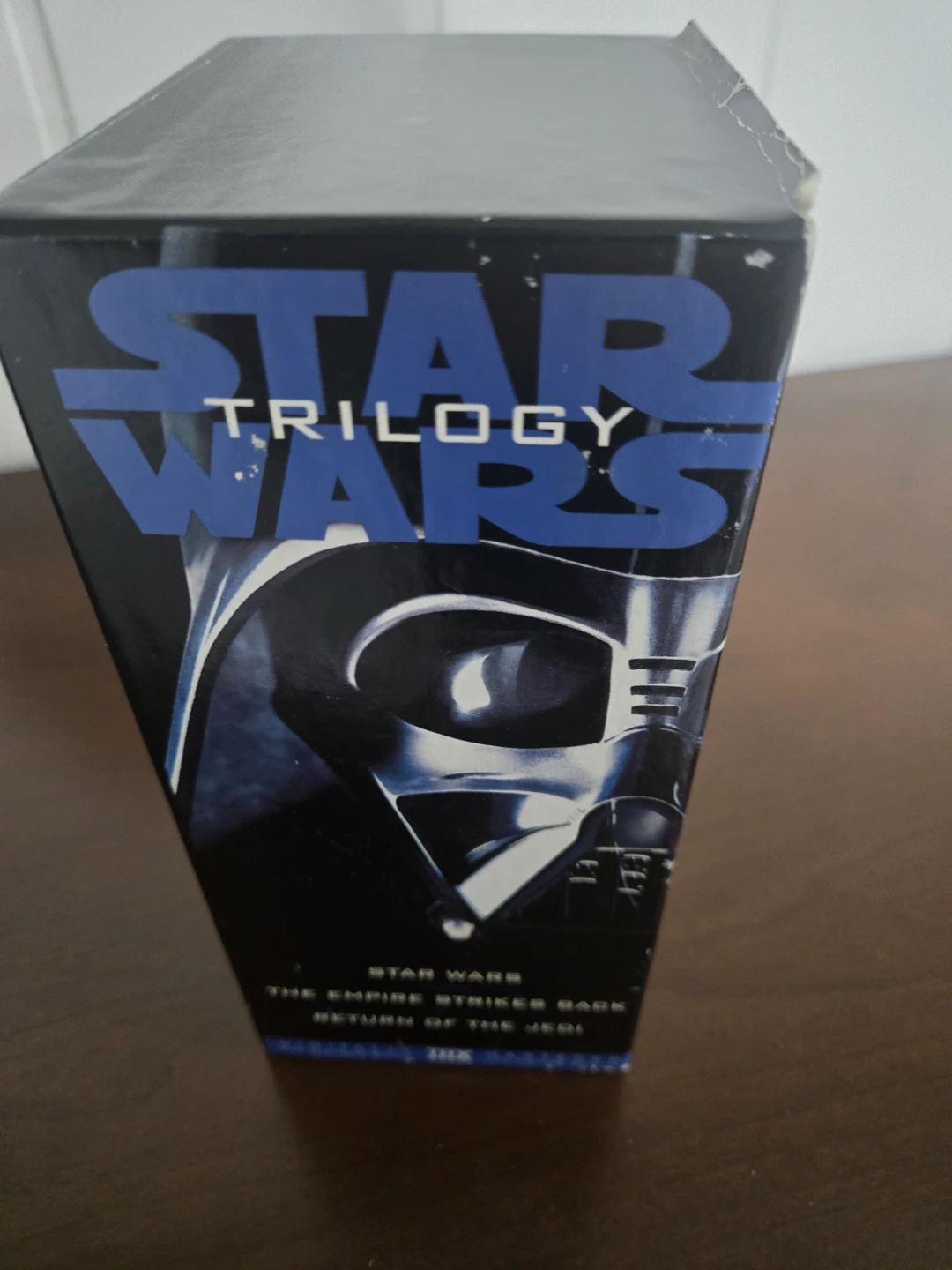 Star Wars Trilogy VHS Box Set - photo 3
