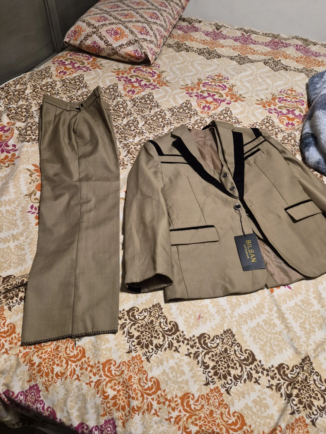 Bilsan Suit Set - Jacket, Pants, Vest