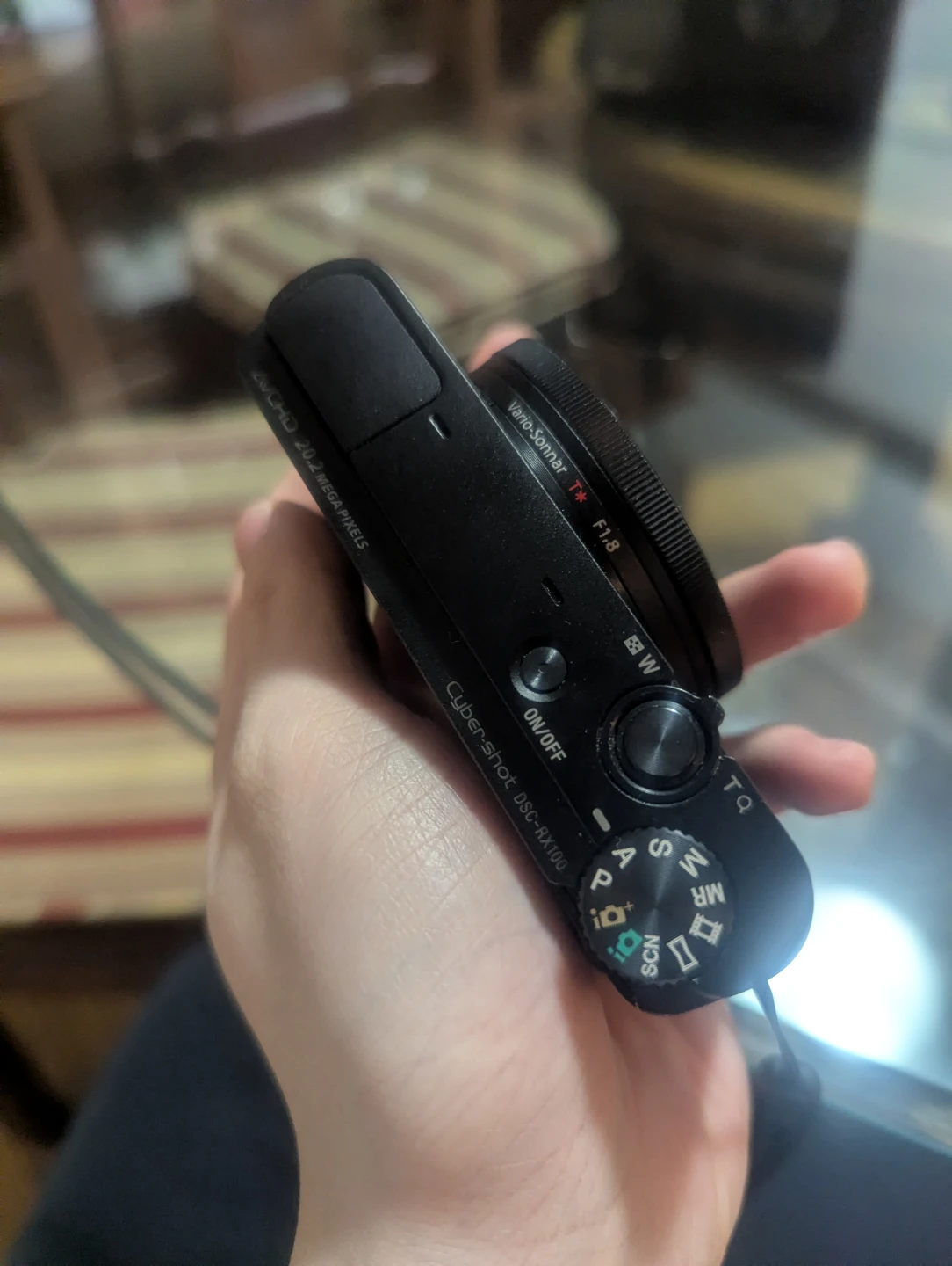 Sony Cyber-shot DSC-RX100 Digital Camera - photo 5