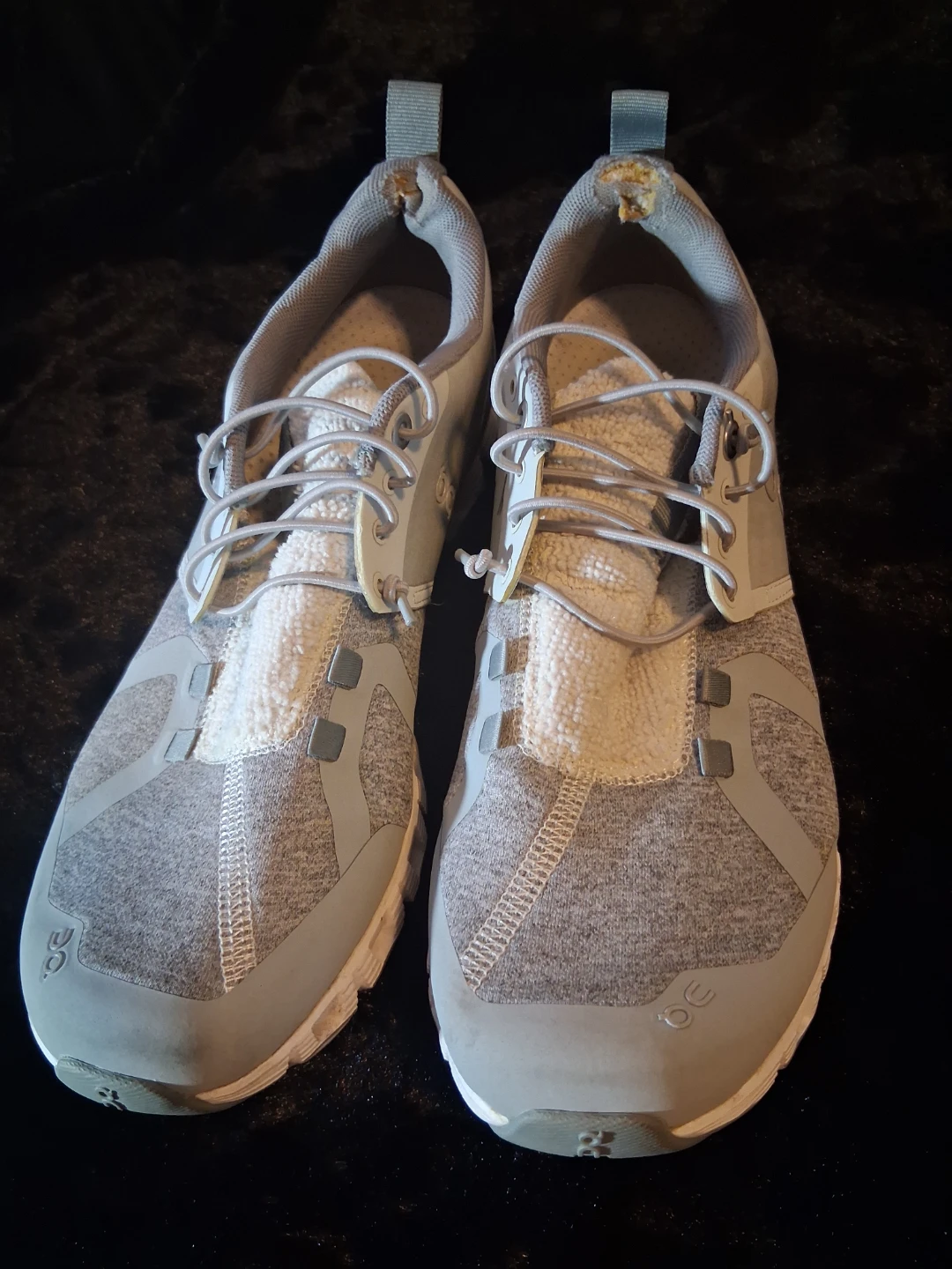 On Cloud Running Shoes - photo 2