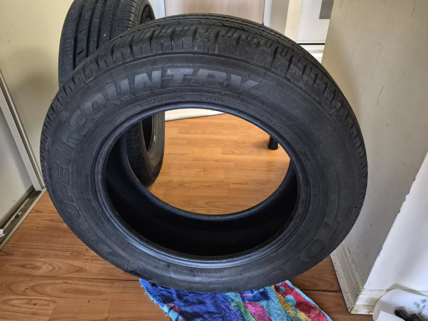 Toyota Rav4 XLE Tires ×4 - photo 5