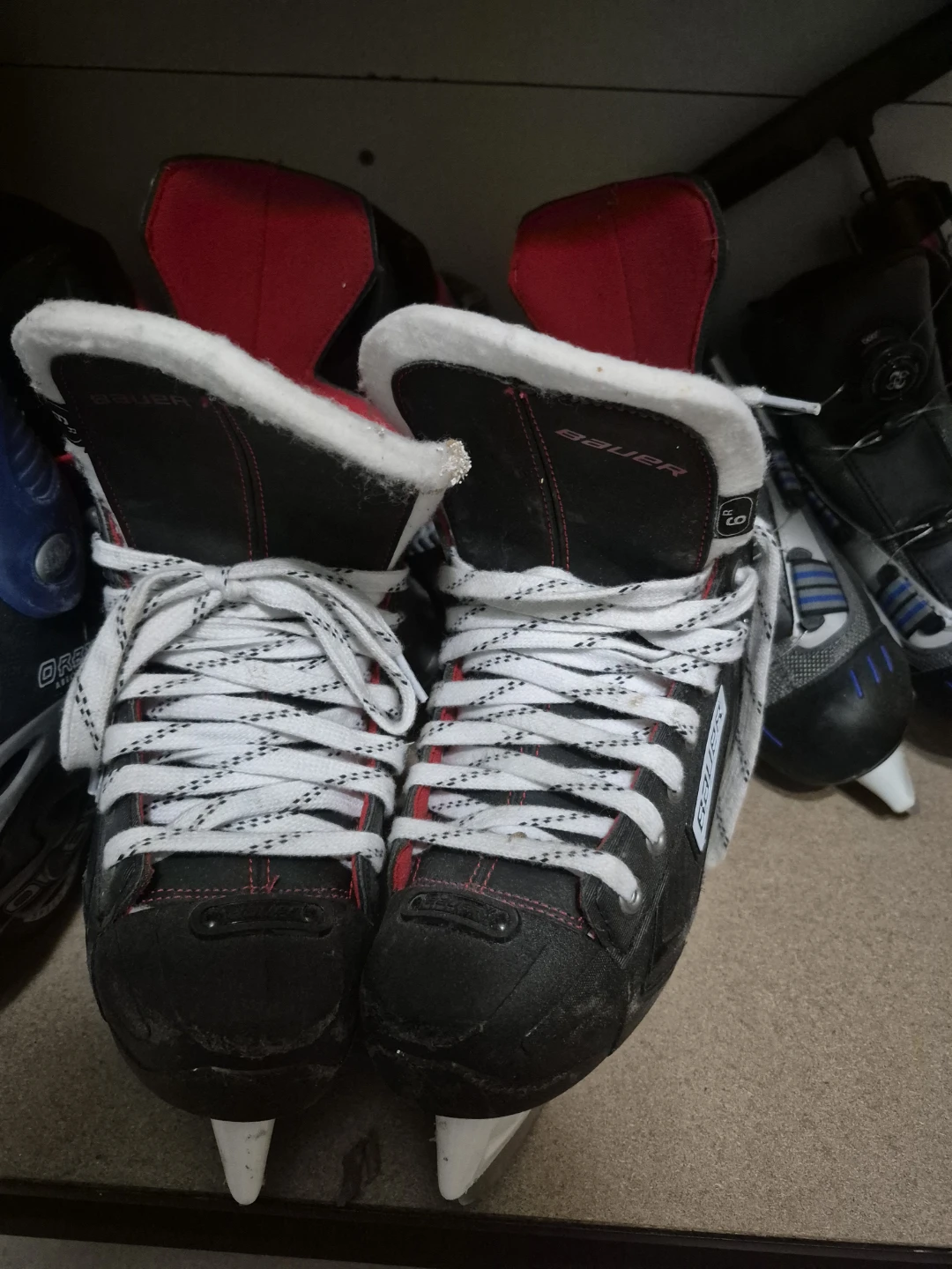 Bauer Ice Skates Size 7.5