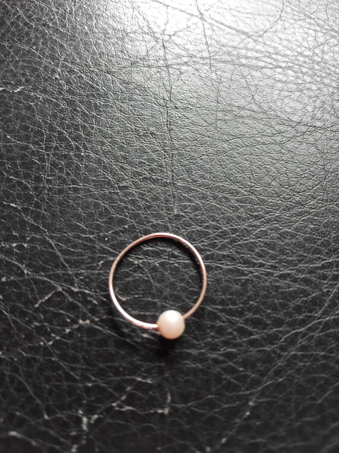 Gold Hoop Earrings with genuine Pearl Accent - photo 2