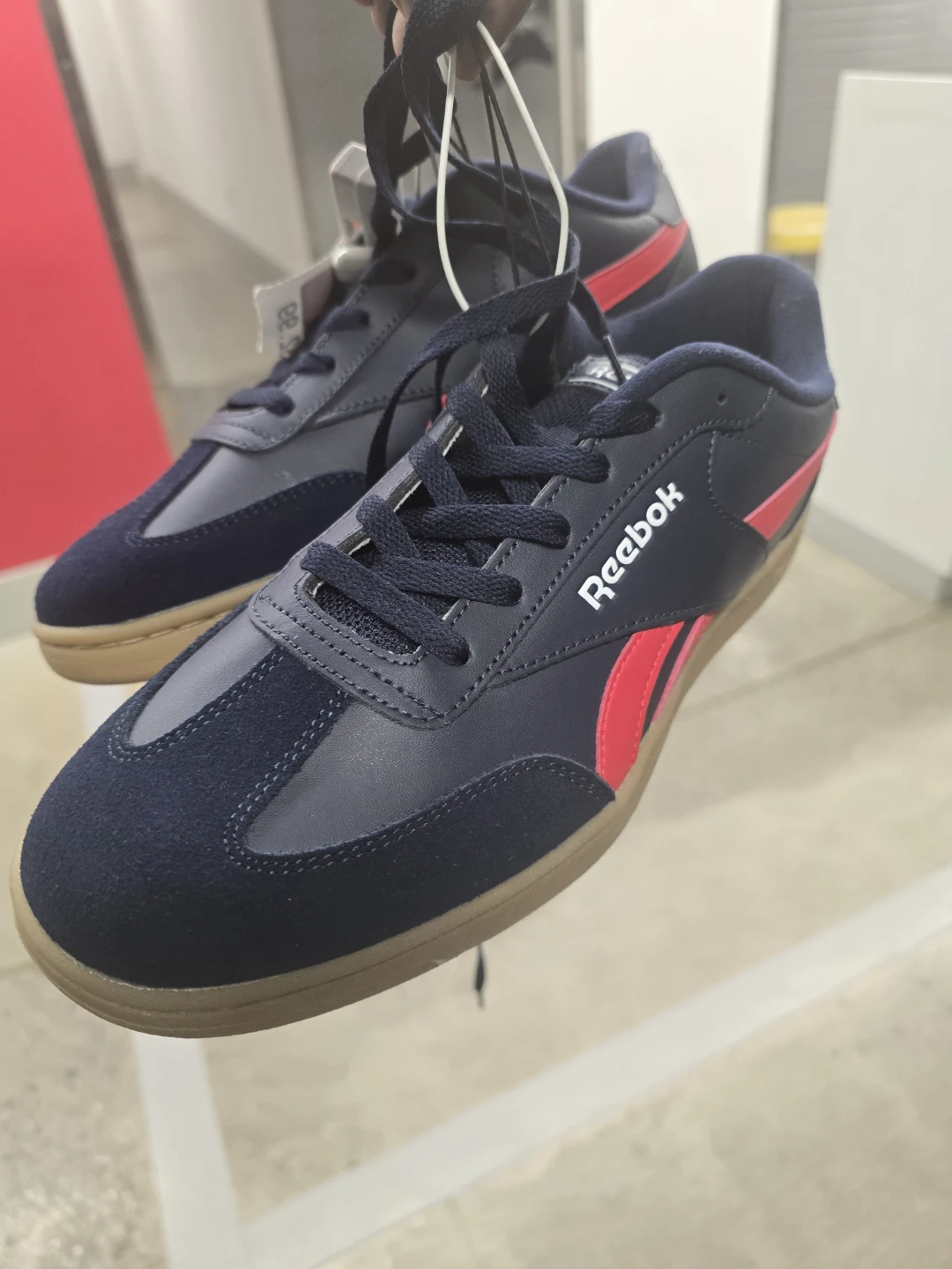 Reebok Navy & Red Sneakers - photo 2
