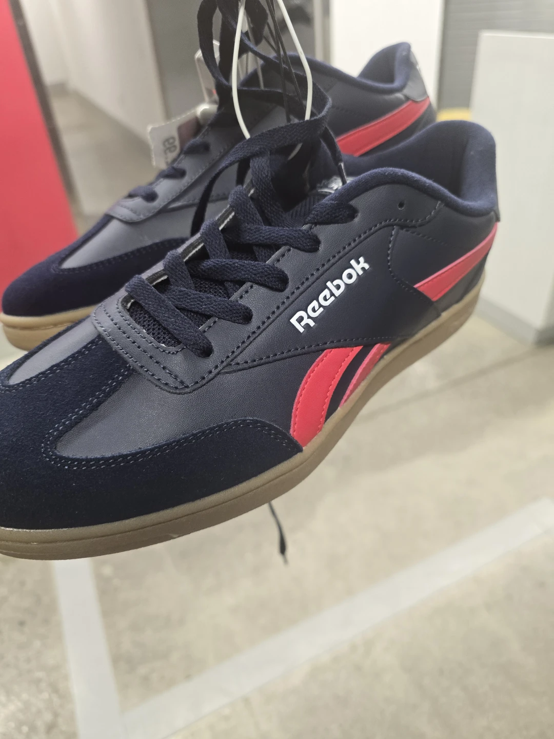 Reebok Navy & Red Sneakers - photo 3