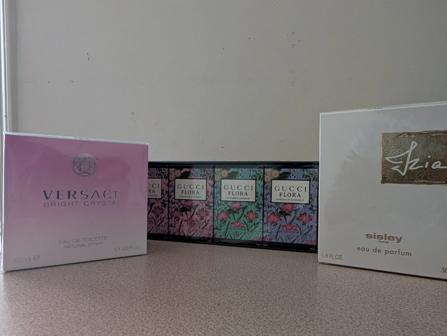 Versace Bright Crystal EDT & Gucci Flora Set
