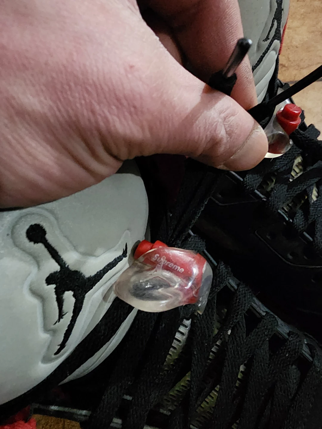 Air Jordan 5 Retro Supreme Black - photo 5
