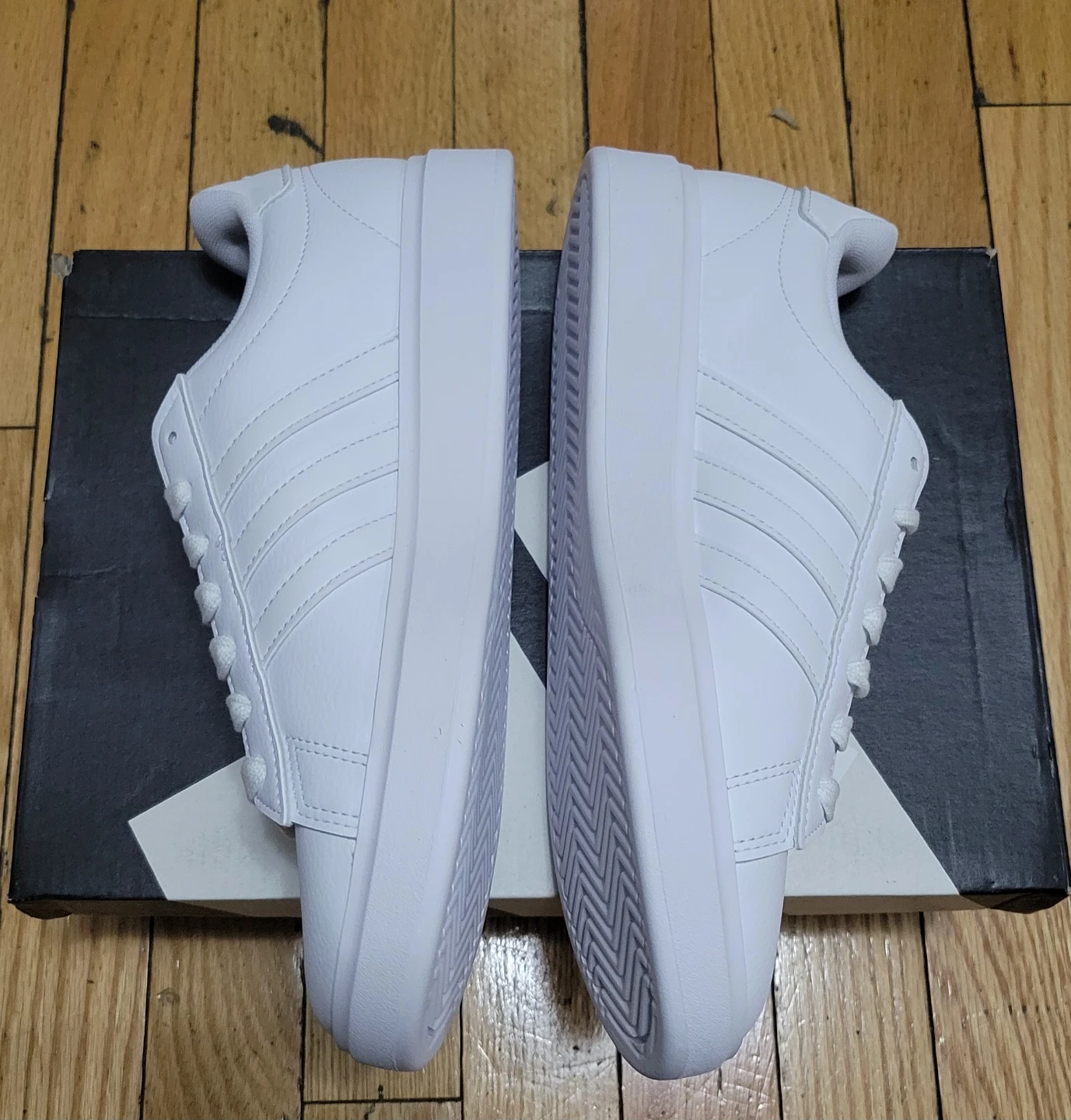 New Adidas Grand Court 2.0 White Sneakers - Size 7 - photo 2