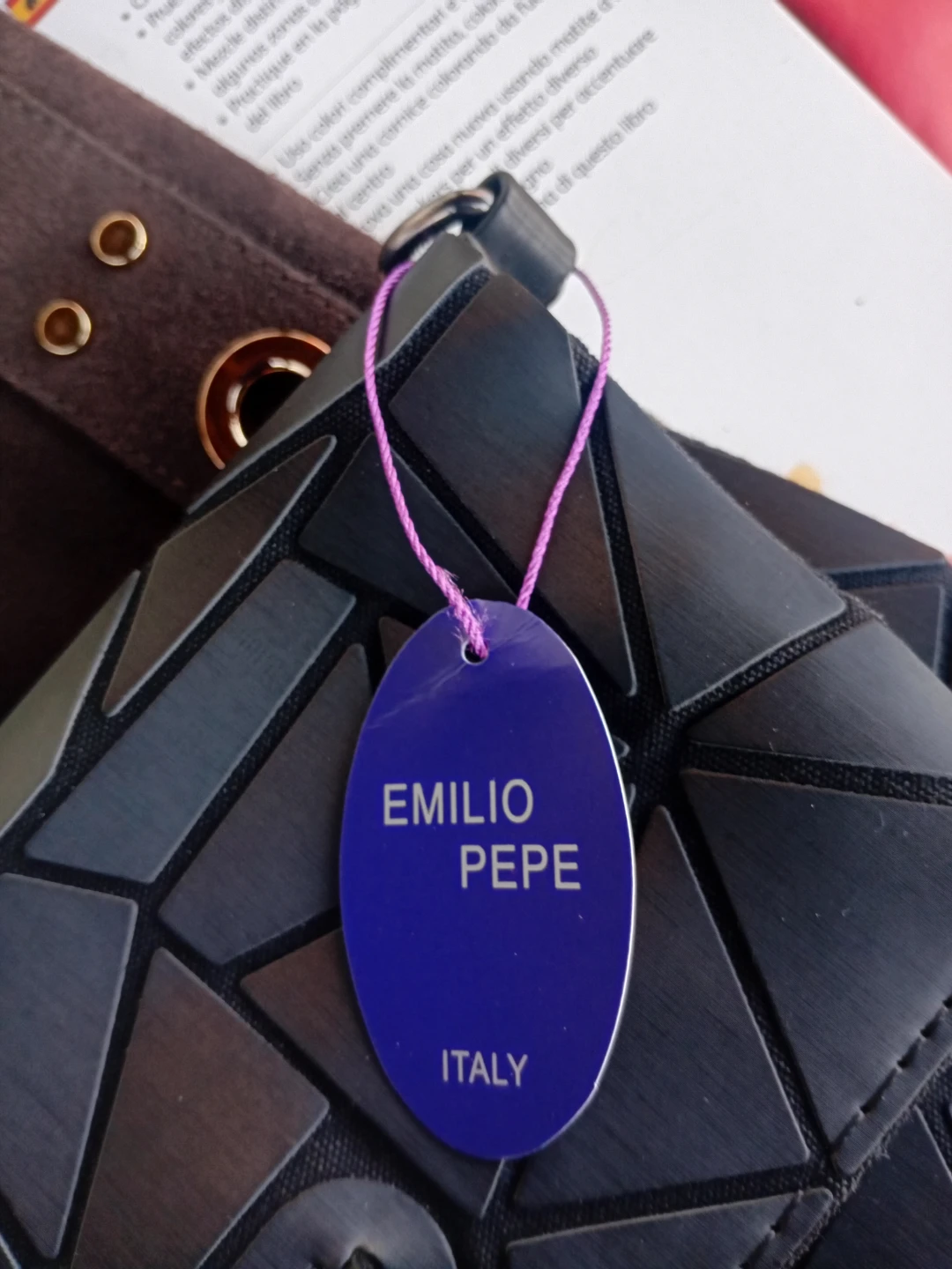 Emilio Pepe Black Geometric 🥕Design Handbag - photo 5